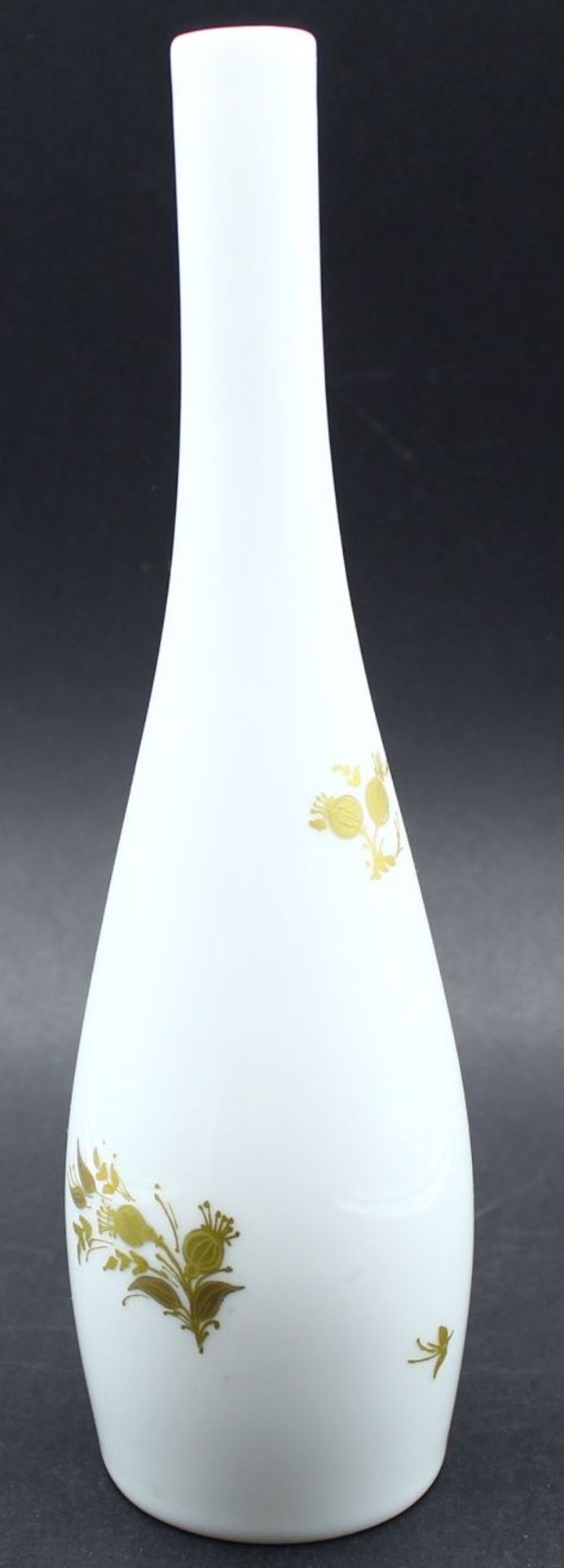 schlanke Rosenthal Vase, handbemalt, Goldblumen, H-20 cm - Bild 2 aus 5