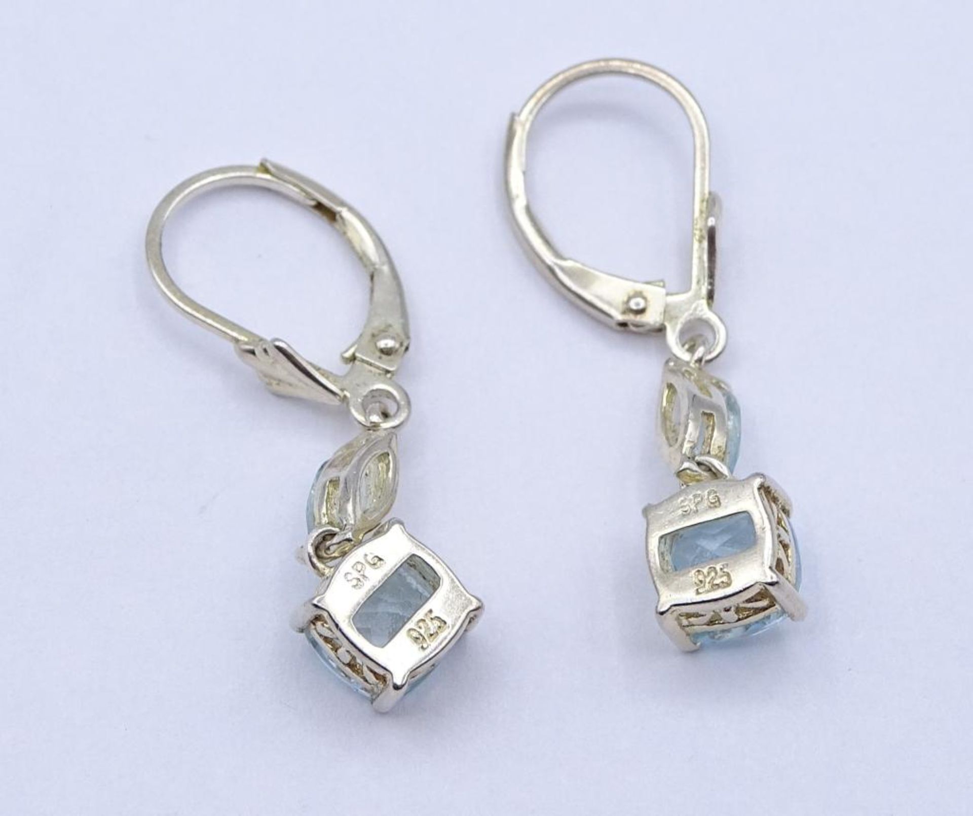 Paar Ohrhänger,Silber 925/000 mit hellblauen Edelsteinen,L-3,1cm,ges.Gew.2,5gr - Bild 4 aus 4