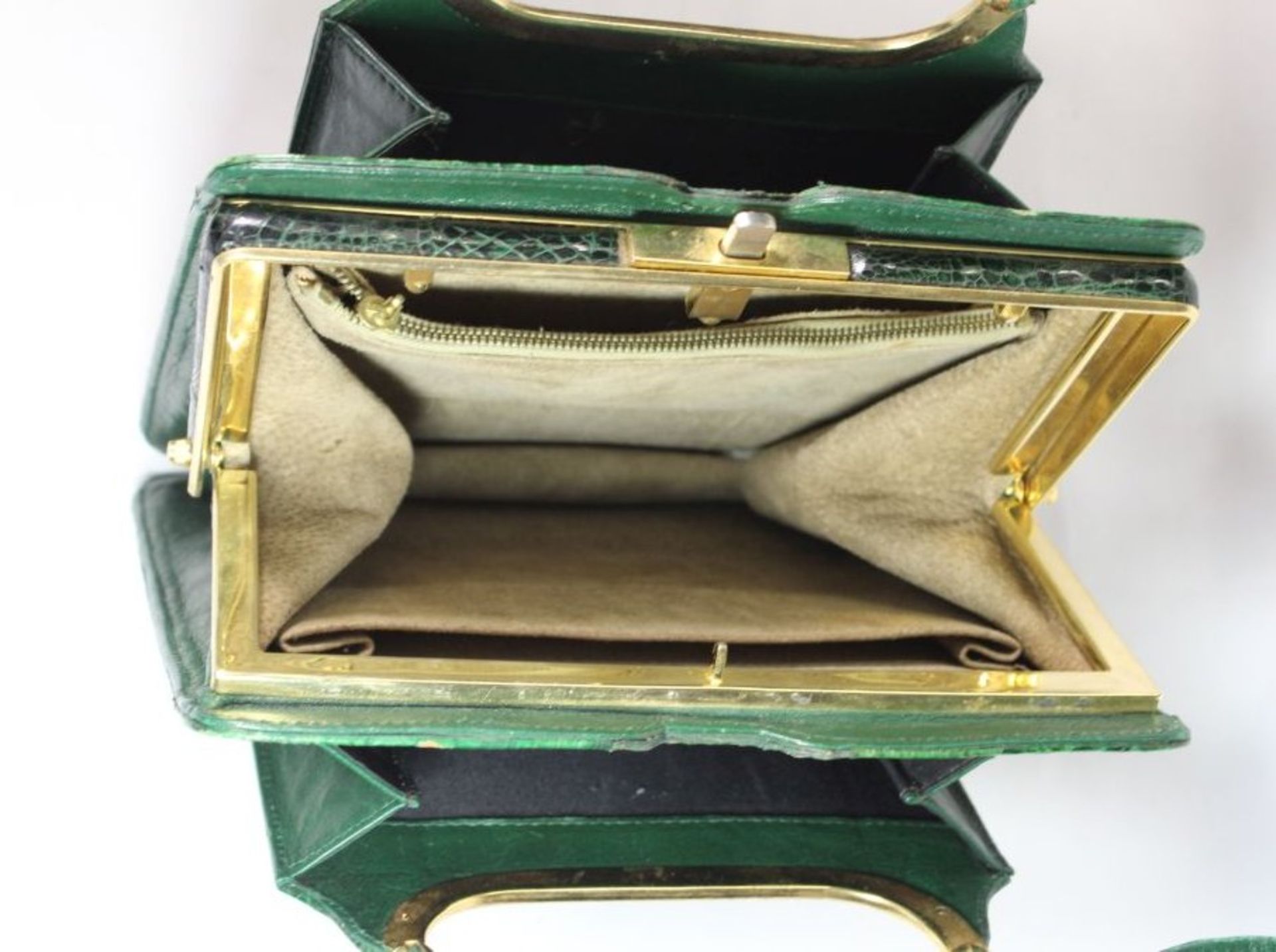 Krokolderhandtasche, grün, älter, Tragespuren, H-25,5 x 23,5cm - Bild 2 aus 2