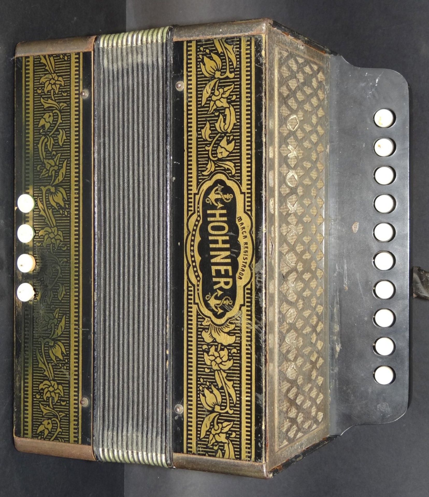 Hohner Knopfakkordeon um 1920, spielbereit, H-28 cm
