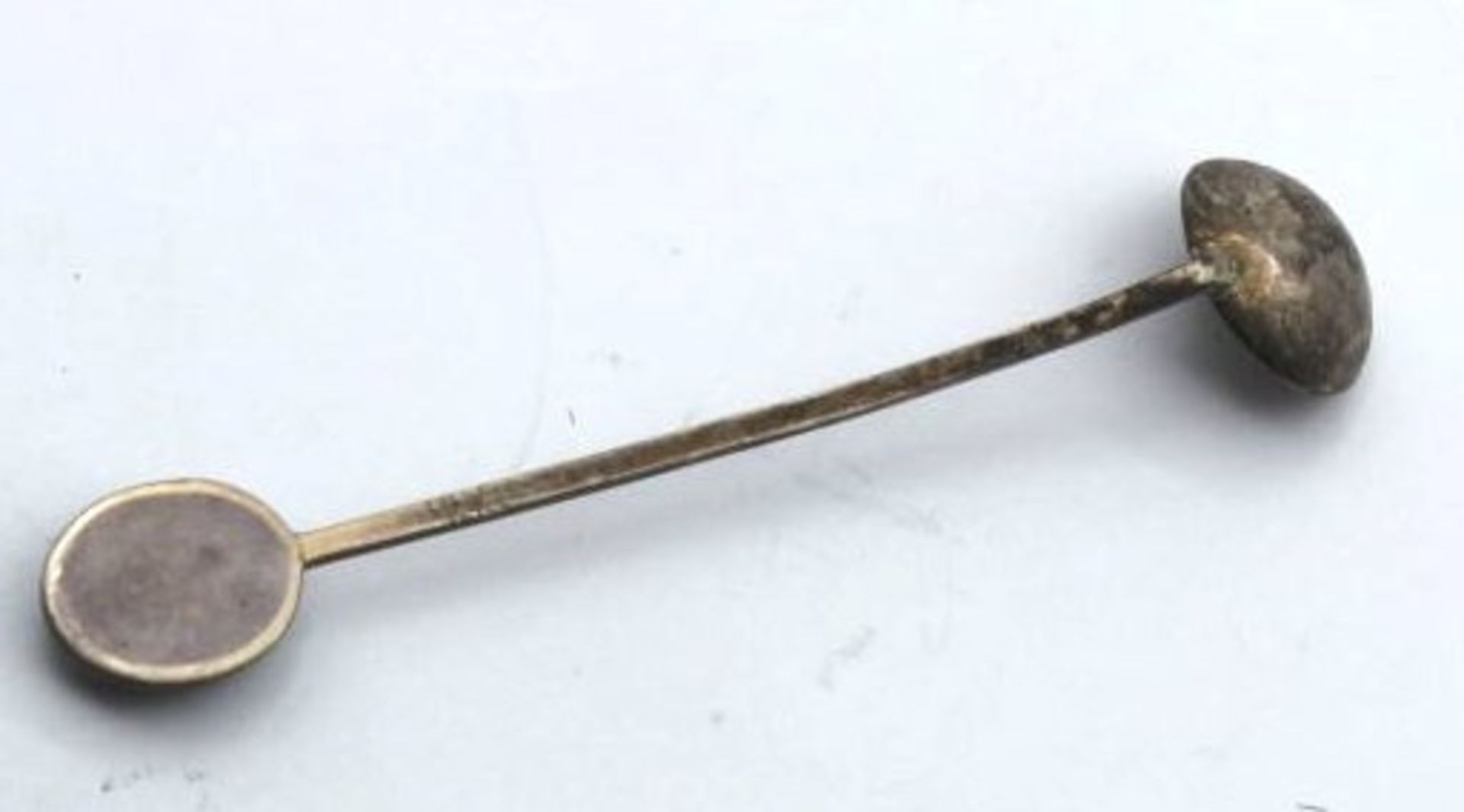 kl. Zuckerlöffel, 835er Silber, mit Lapis, ca. 3,8gr., L-7,5cm. - Bild 2 aus 3
