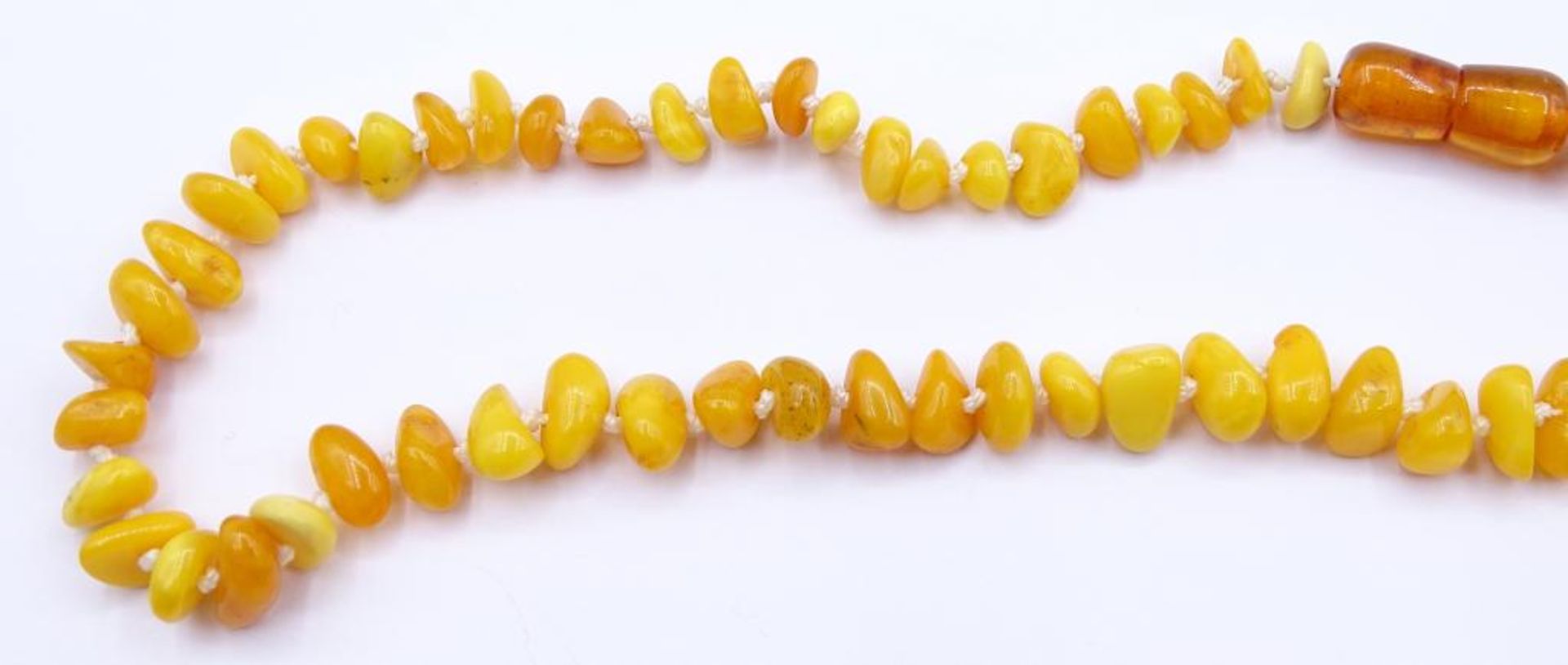 Zwei gelbe Bernstein Halsketten mit verg.Verschluss,ges.Gew.57,1gr.,L- 58-62cm - Bild 7 aus 8
