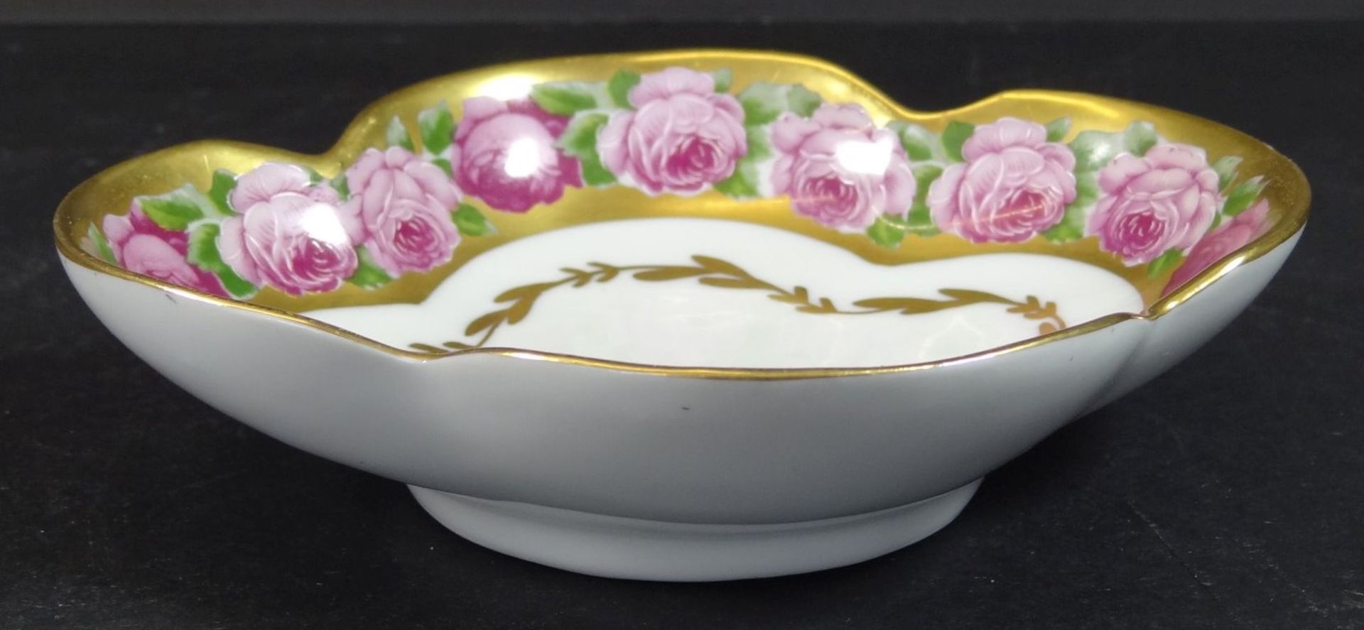 ovale grosse Deckeldose und kleine Schale "Limoges", Rosendekor, H-4 cm, 16x10 cm, Schale 14x12 cm - Bild 8 aus 10