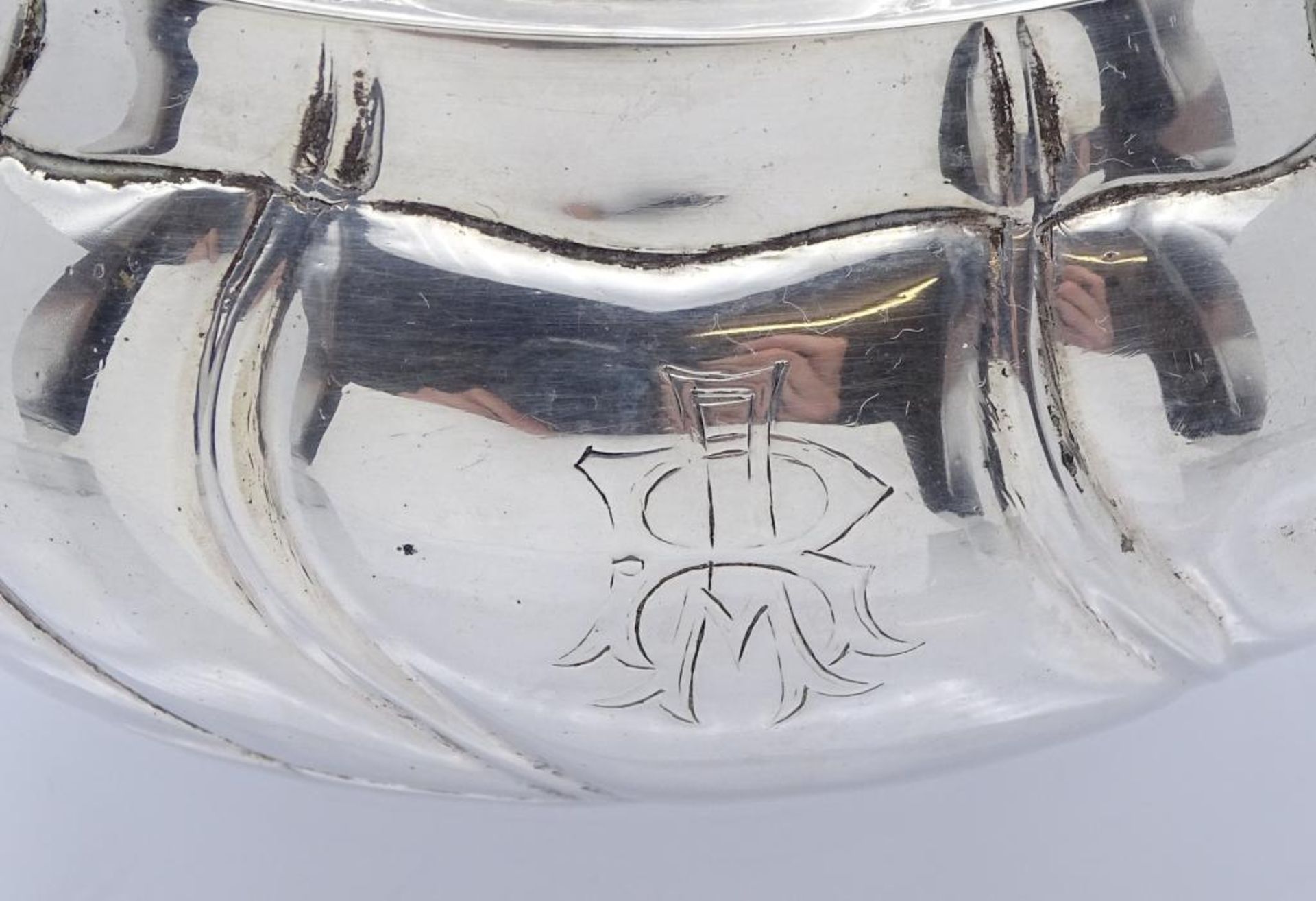 Zuckerdose,Silber 800/000, Ziermonogramm,H-6,7cm, 10,5cm,169,5gr. eine Delle - Image 5 of 9