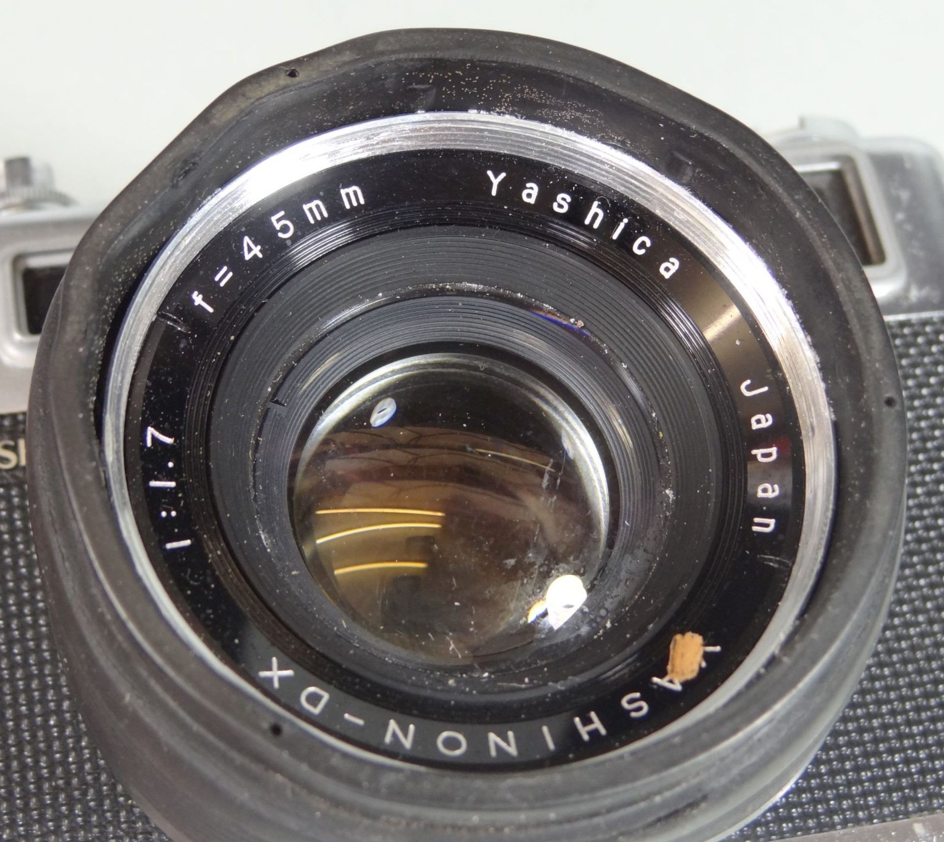 Fotoapparat "Yashica electro 35" mit Tasche und Beschreibung - Bild 5 aus 7