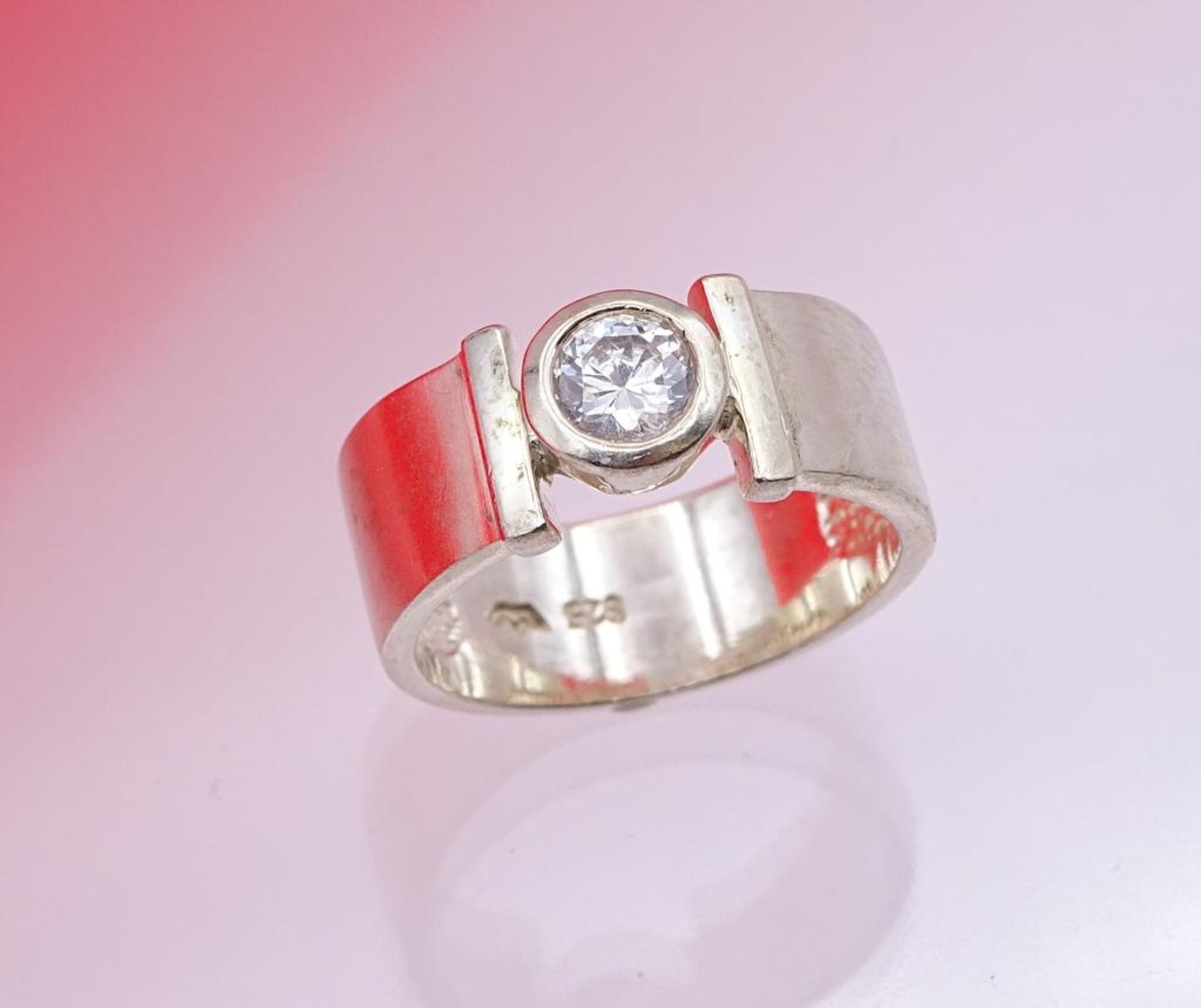 925er Silber Ring mit einen Zirkon, 5,3gr., RG 54