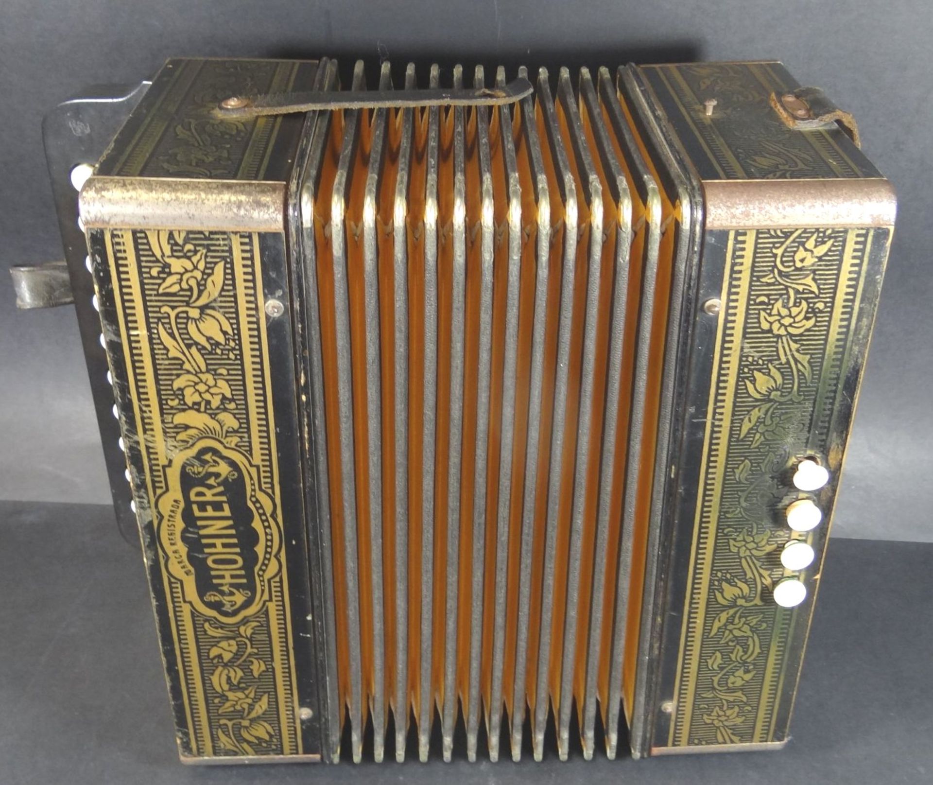 Hohner Knopfakkordeon um 1920, spielbereit, H-28 cm - Bild 7 aus 8