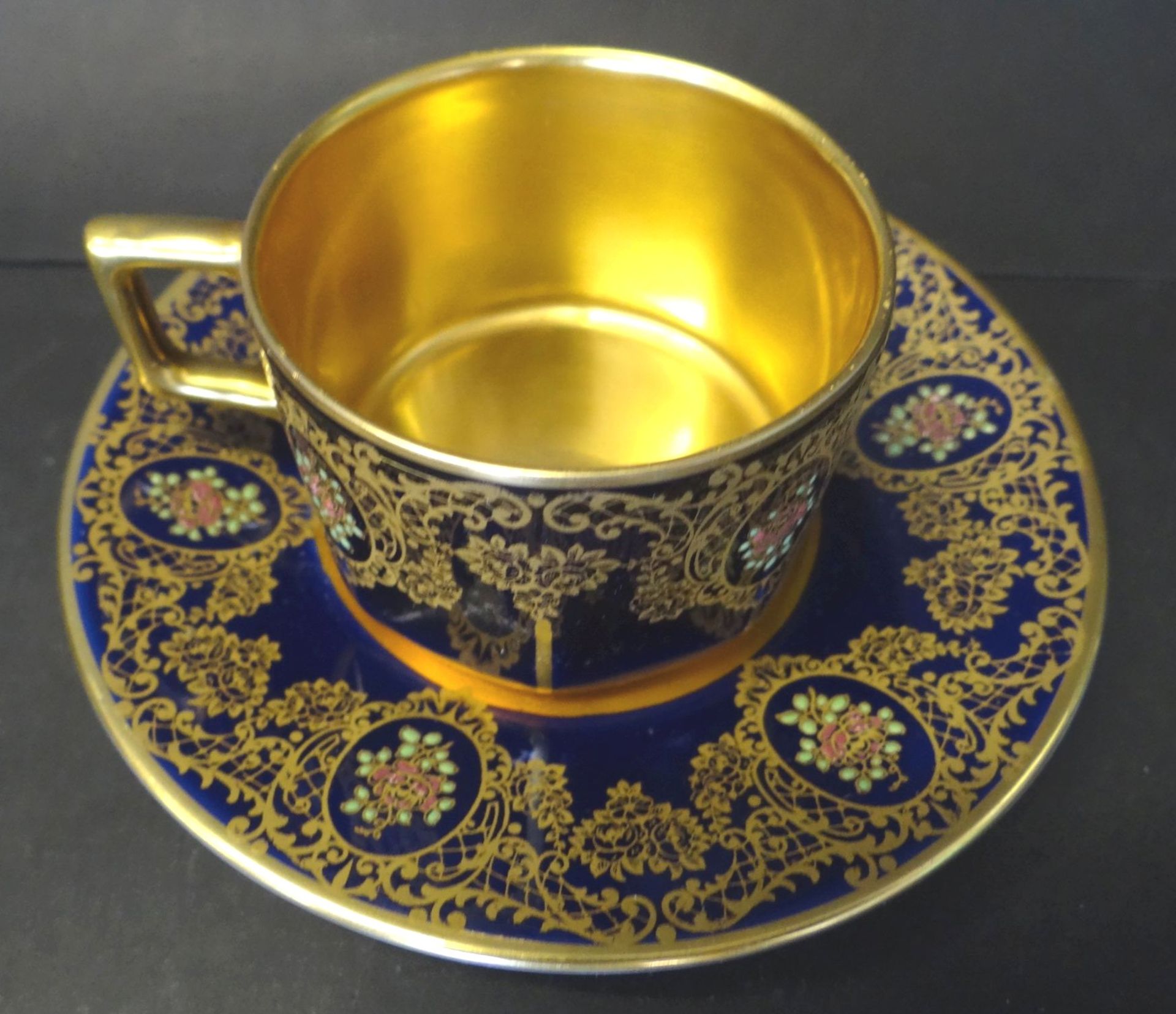 Mokkatasse mit U.T. "Krautheim", blau/gold mit Emaillmalerei - Bild 2 aus 4