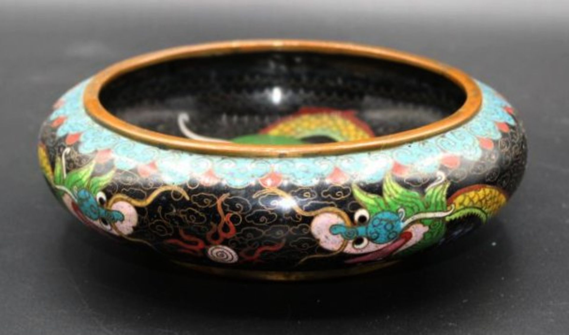 Schale, Cloisonné, China, Drachendekor, H-4,5cm D-14,5cm. - Bild 2 aus 3