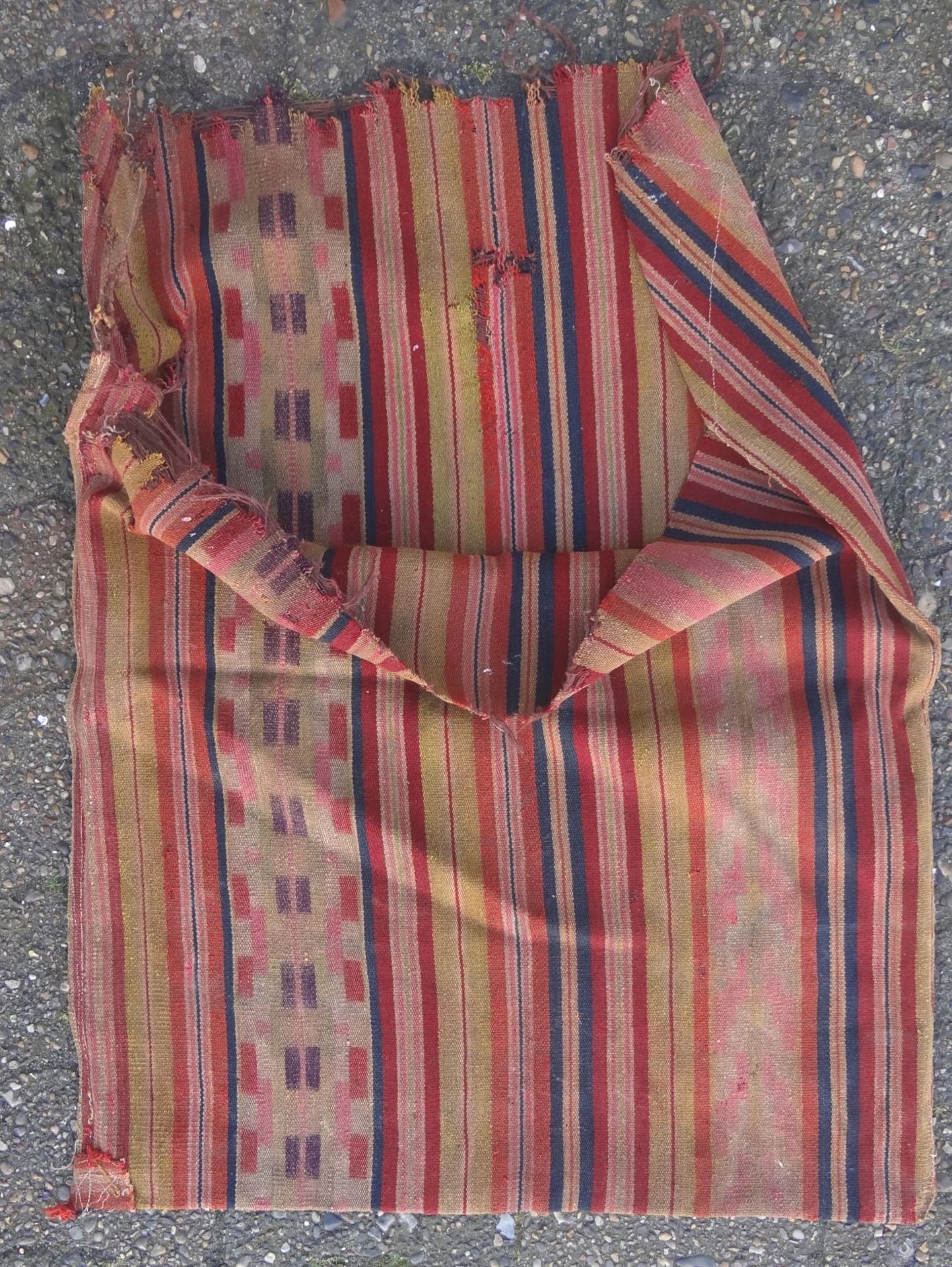 alte Kelim-Tasche, mit Löchern, Alters-u. Gebrauchsspuren, 72x56 c - Bild 2 aus 8