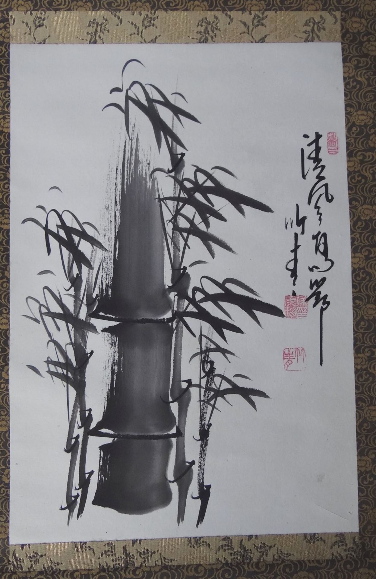 kl.chines. Rollbild "Bambus" chines. signiert, in Karton,100x40 cm - Bild 3 aus 5