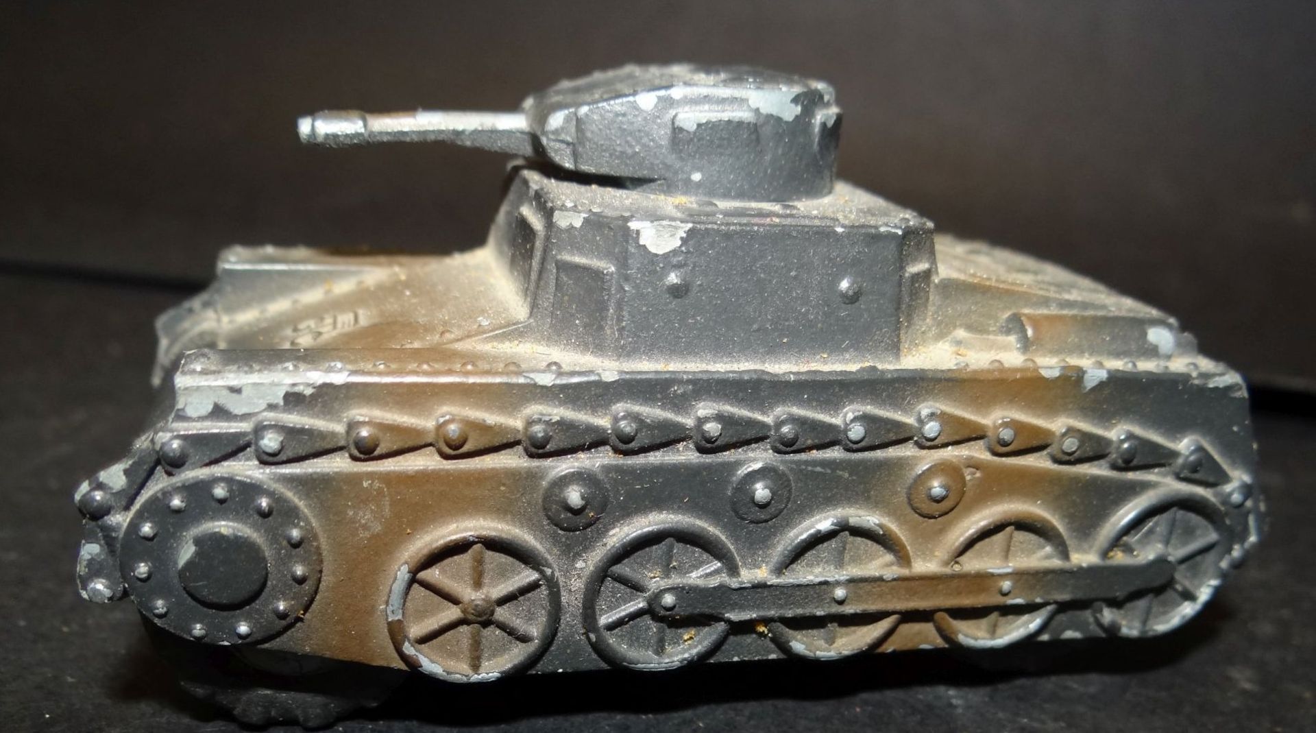 WK II Panzer von "Märklin" Druckguss, L-8 c