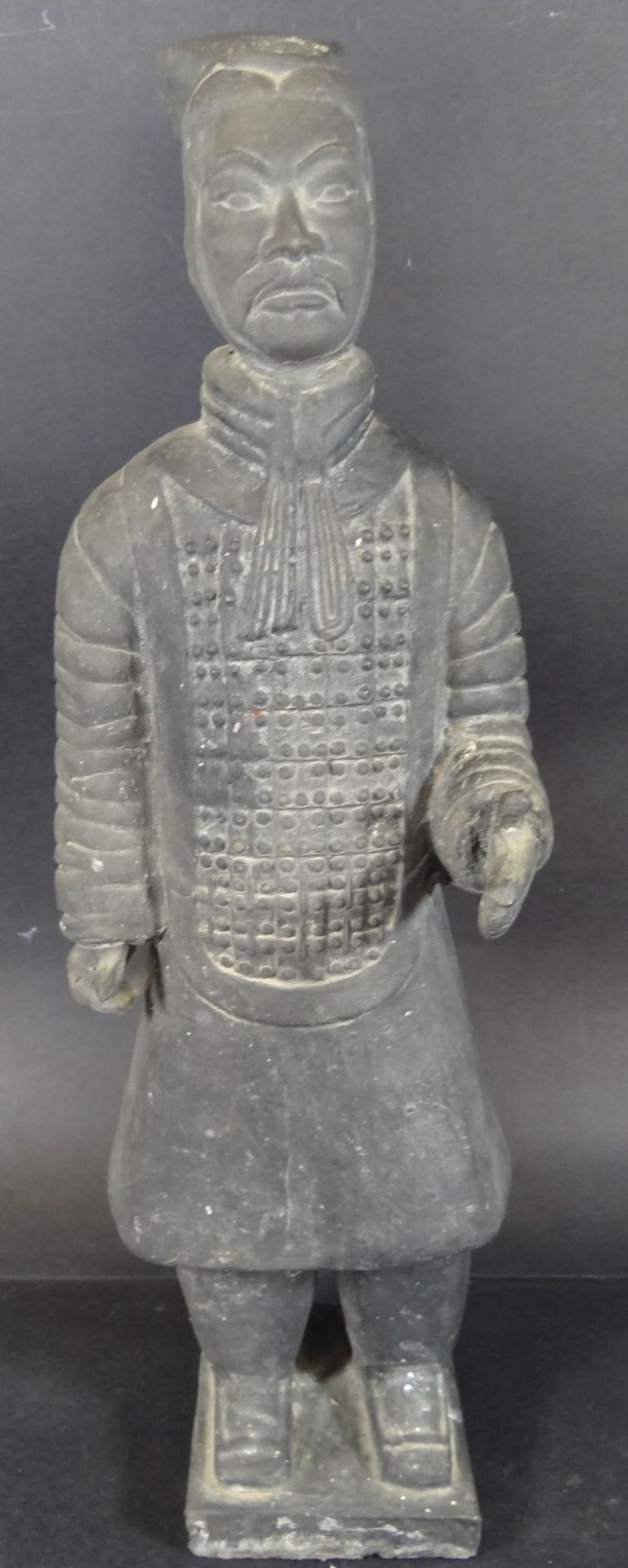 Ton-Kriegerfigur, China, H-37 cm - Bild 2 aus 7