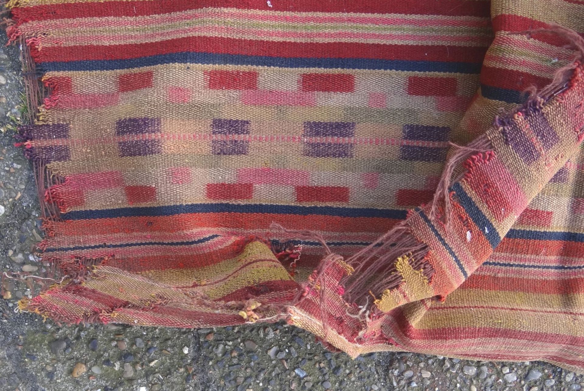 alte Kelim-Tasche, mit Löchern, Alters-u. Gebrauchsspuren, 72x56 c - Bild 3 aus 8