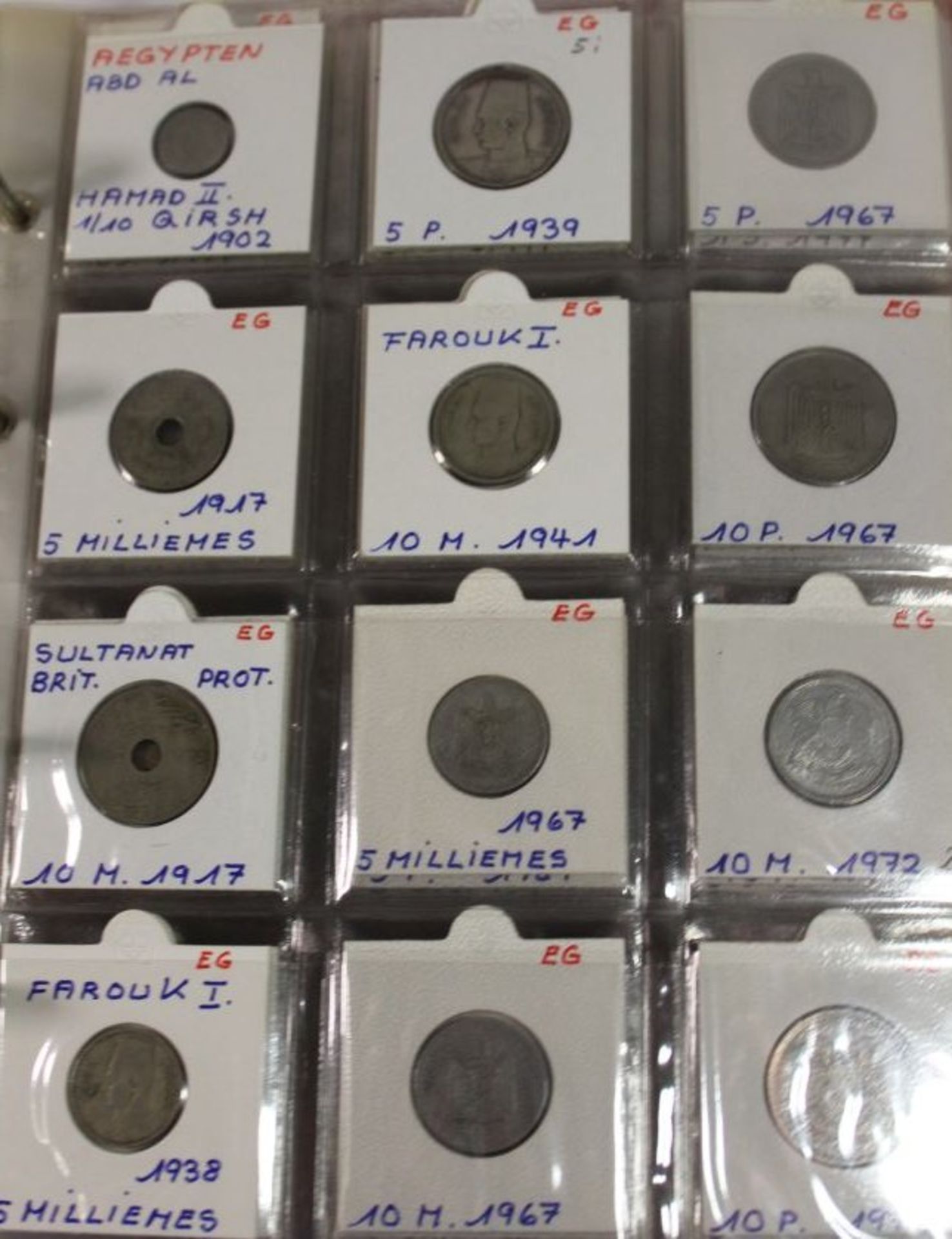 2x Münzalben mit ca. 370 div. Münzen, Afrika - Bild 2 aus 7