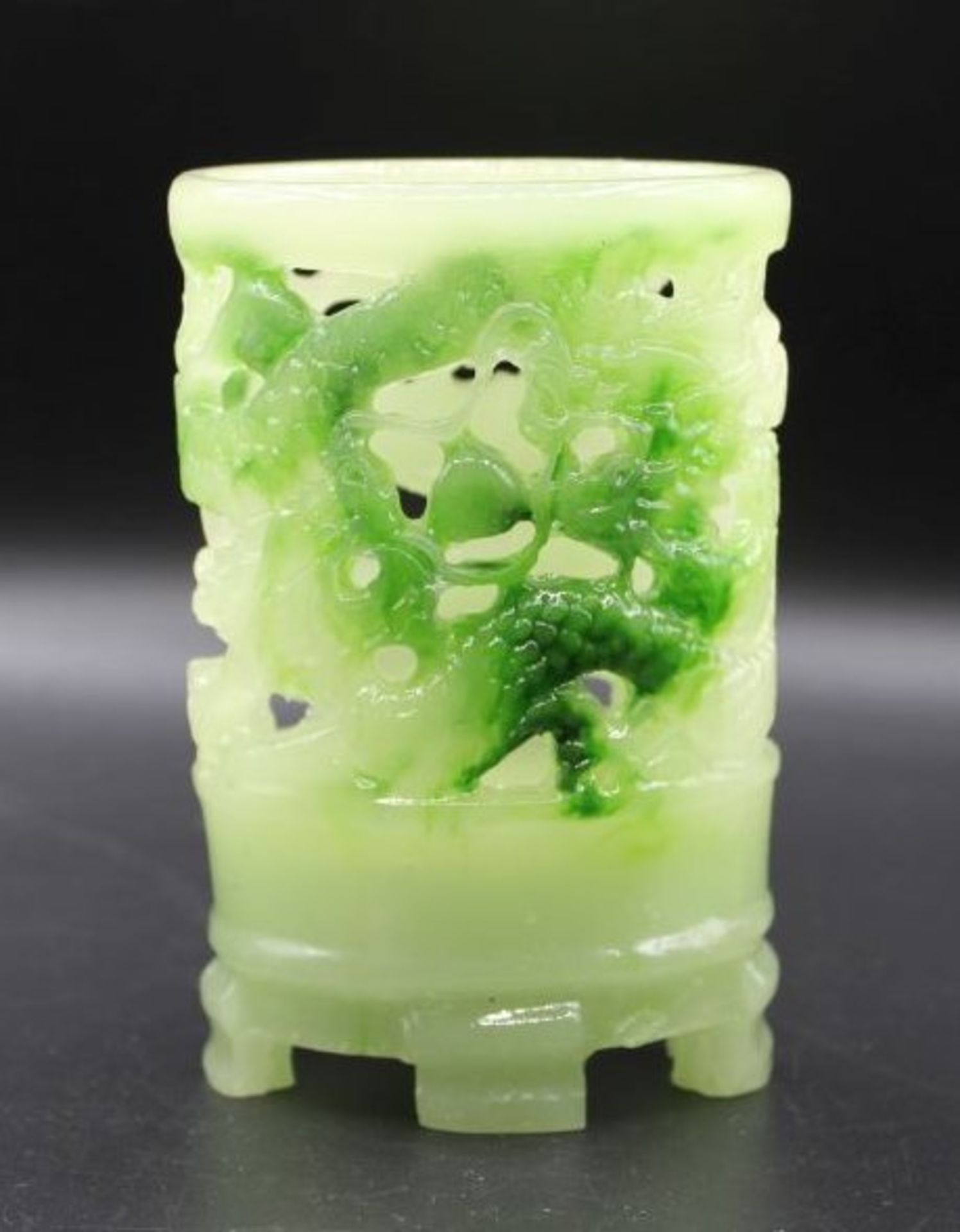 Replik einer Jade Vase, Kunstmasse, H-12cm.