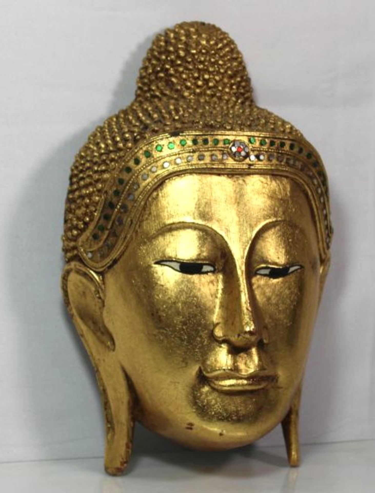 Buddha-Wandkopf, Holz, farbig gefasst, H-34cm B-22cm.