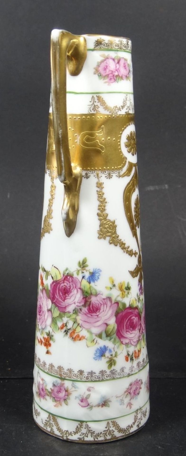 Jugendstil-Henkelvase "Sevres" mit Gold-und Rosendekor, H-16 cm, leicht berieben - Bild 3 aus 6