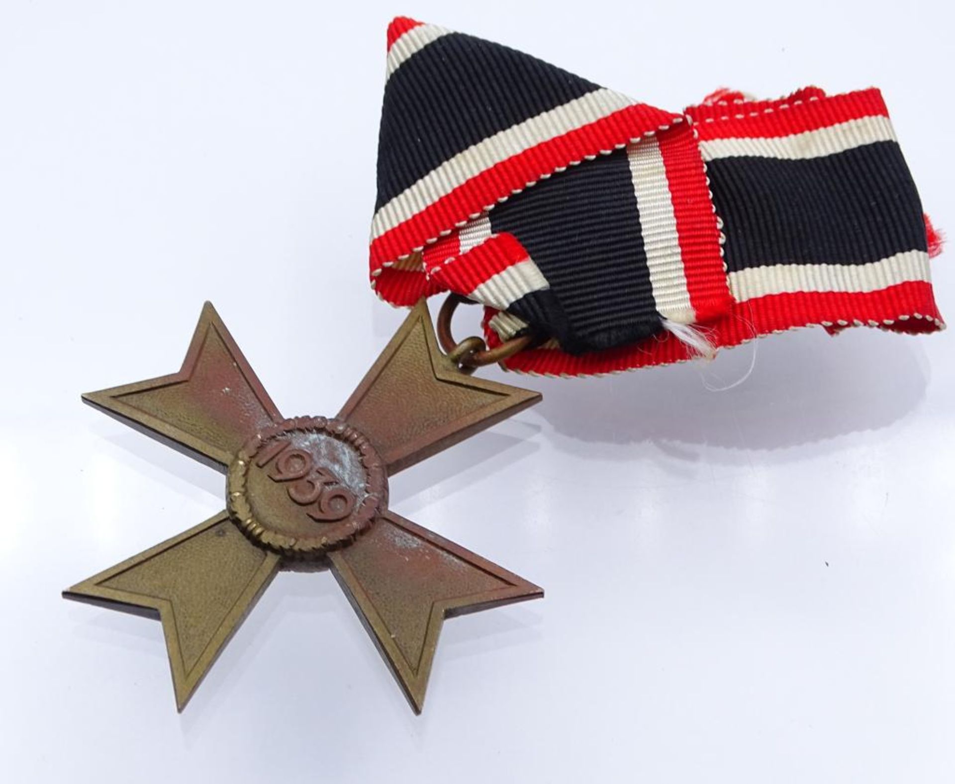 Kriegsverdienstkreuz an Band, 2.WK, - Bild 2 aus 2