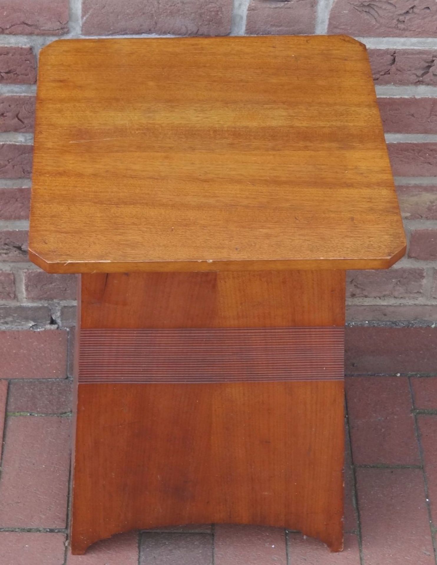 Jugendstil-Tischchen, Entwurf?, H-62 cm, 43x43 cm, Alters-u. Gebrauchsspuren, etwas rissig - Bild 2 aus 4