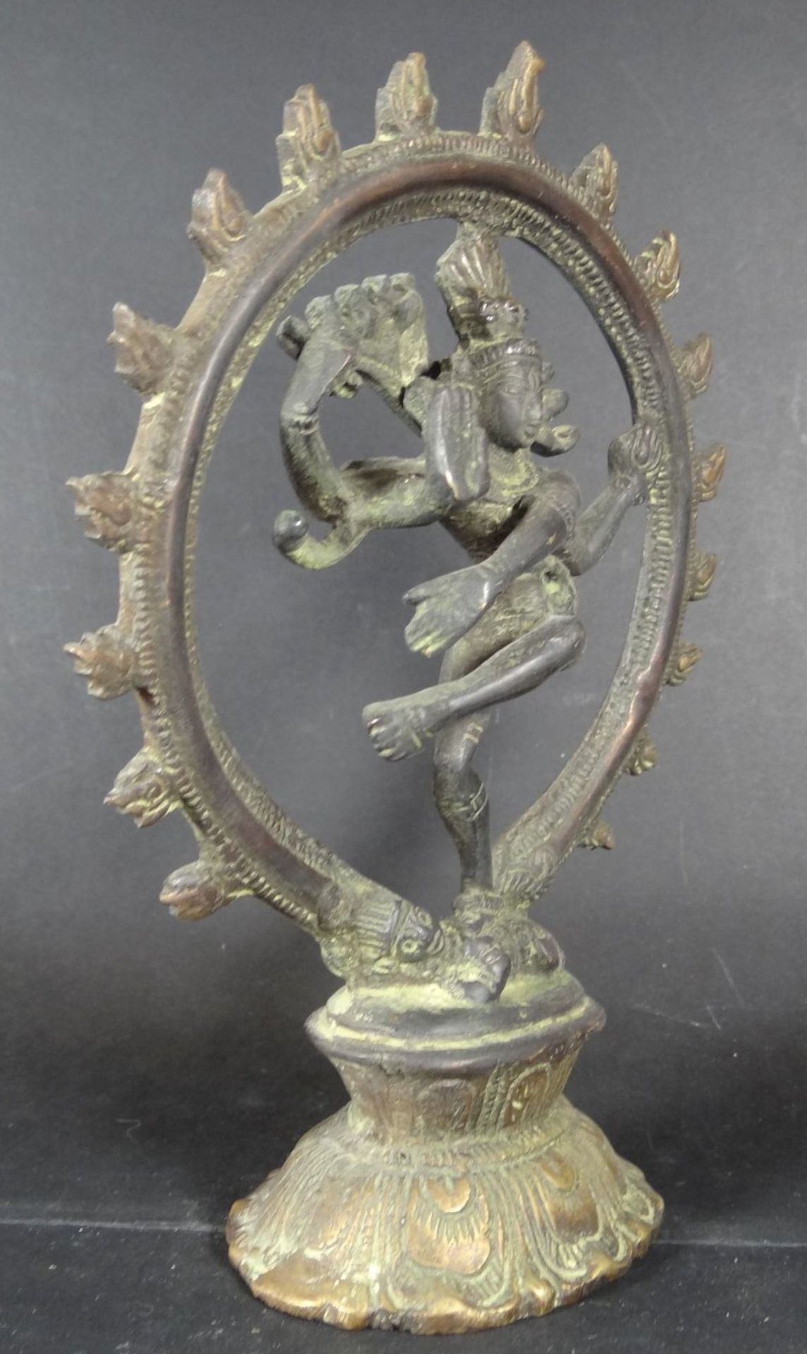 indische Göttin Shiva im Feuerring, Bronze, H-20 cm, B-15 cm, ält - Bild 4 aus 7
