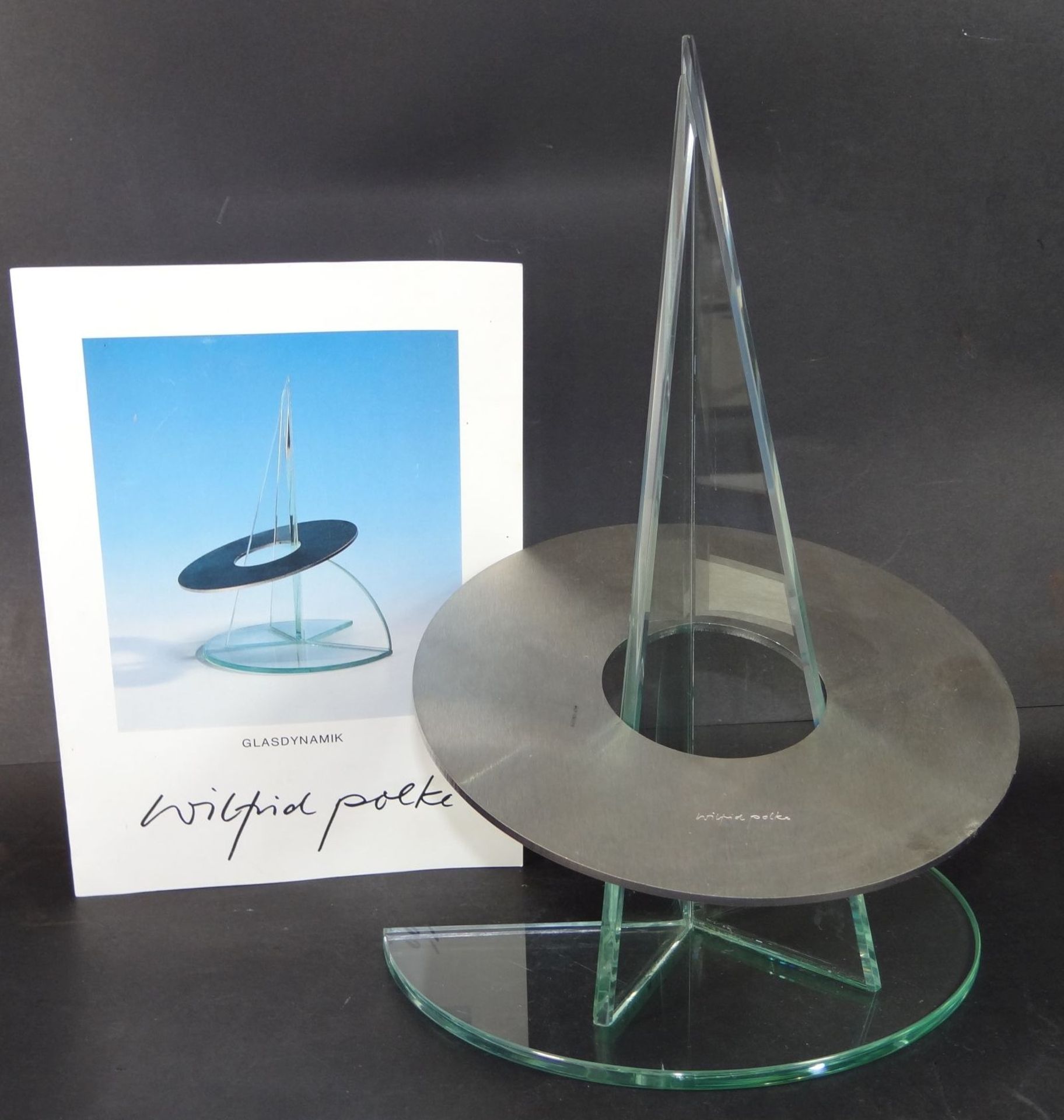 Wilfried Polke (1932-2014), "Glasdynamik", Objekt d'art, auf Metall signiert, anbei Vita, H-27,5 cm,
