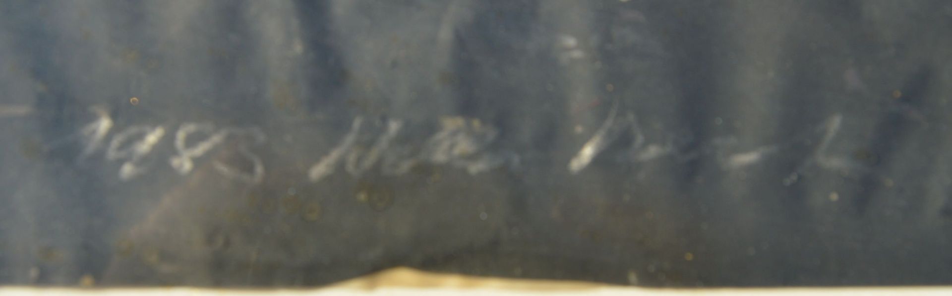 unleserl. sign., 1983 "Kopf" Aquarell auf Papier, diese gewellt, ger/Glas, RG 67x85 cm- - -22.61 % - Bild 3 aus 4