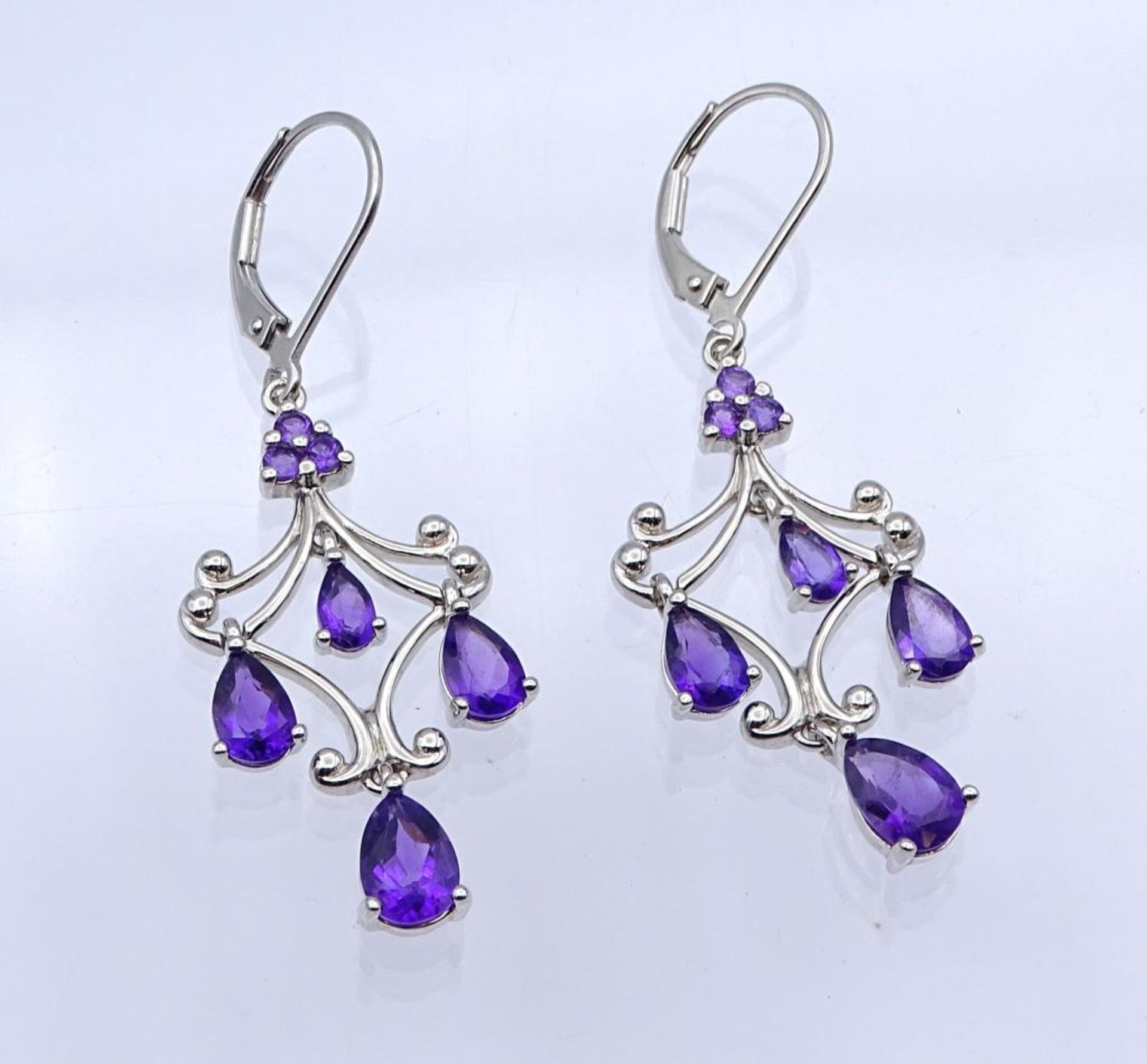 Paar Sterling Silber Ohrhänger mit facettierten Amethysten, L- 5,0cm, ges.Gew.5,6gr- - -22.61 %