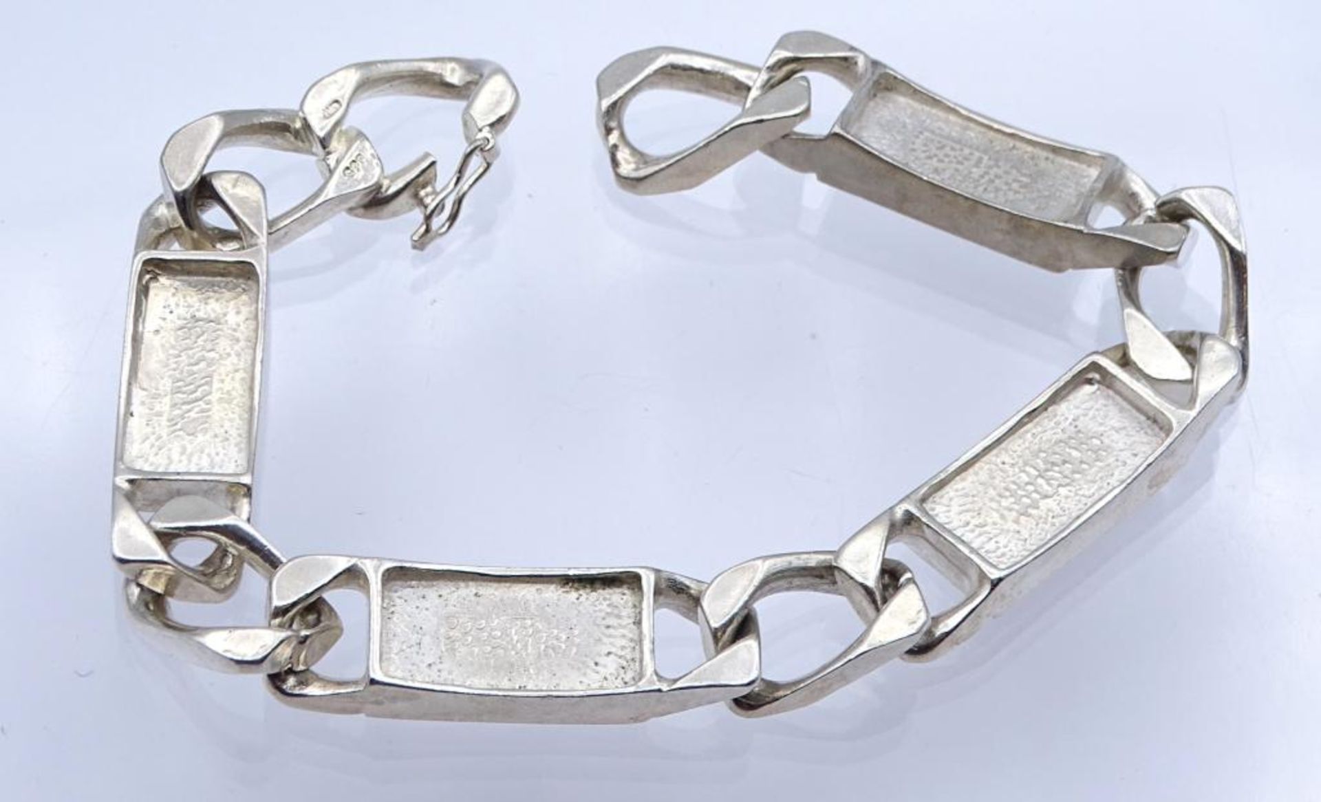 835er Silber Armband mit Karneol Besatz,L- 19,5cm, b-1,1cm, 36,2gr.- - -22.61 % buyer's premium on - Bild 3 aus 3