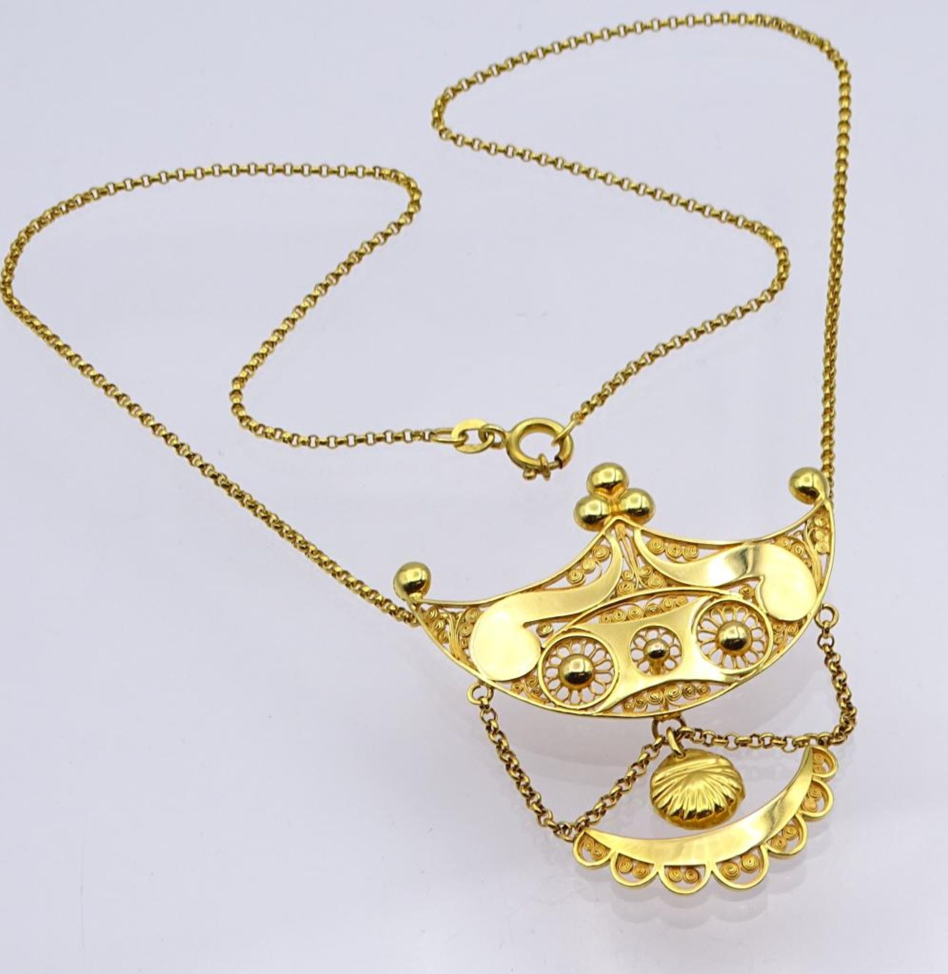 Prachtvolles 585er Gelbgold Collier ,Filigrane Arbeit,Collier bzw. Brosche -Handarbeit,an