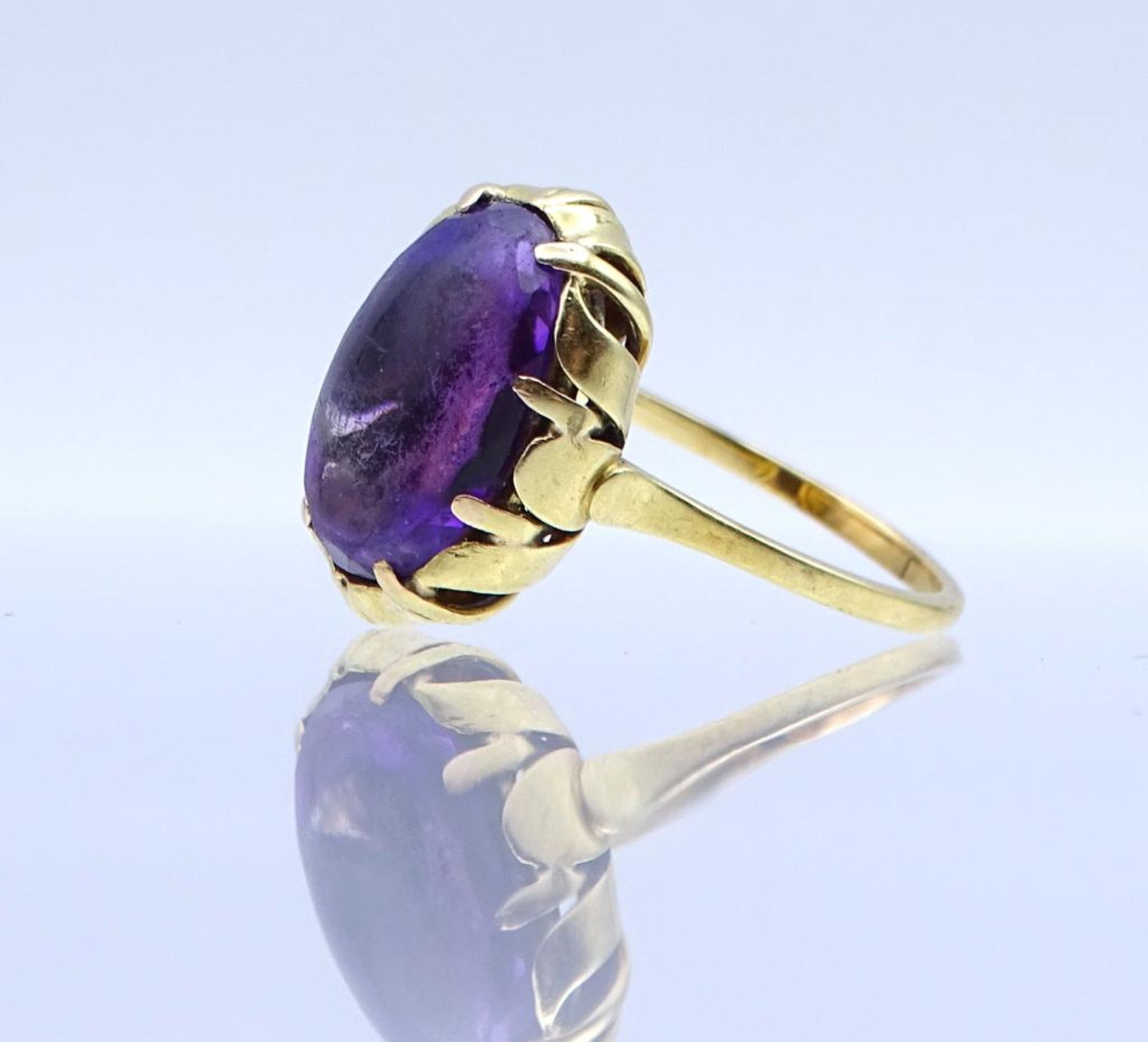 Goldring GG 585/000 mit einen Amethyst Cabochon (Tragespuren), 5,6gr., RG 59- - -22.61 % buyer's - Bild 3 aus 3