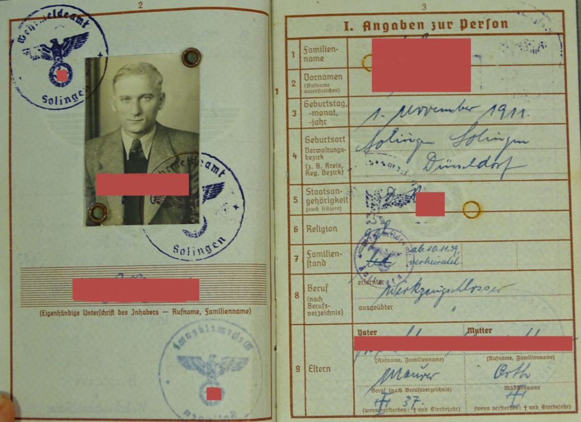 Dokumenten Nachlass, 2. WK, + Luftschutzstahlhelm, mit Hoheitszeichen,Familien Stammbuch, - Image 10 of 10