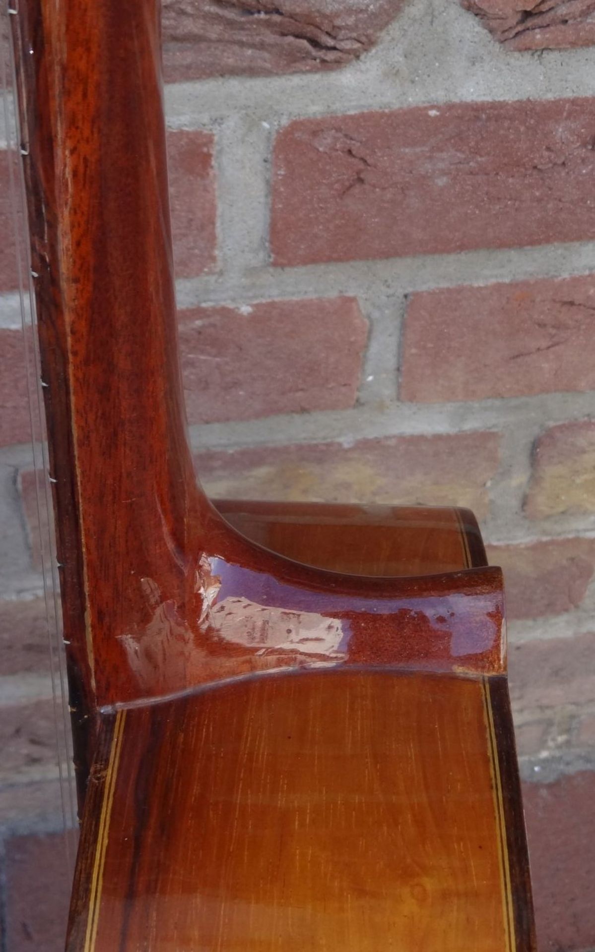 Klassische Konzertgitarre "Som Dhouro-Bahia", gut erhalten, L-99 cm- - -22.61 % buyer's premium on - Bild 8 aus 10