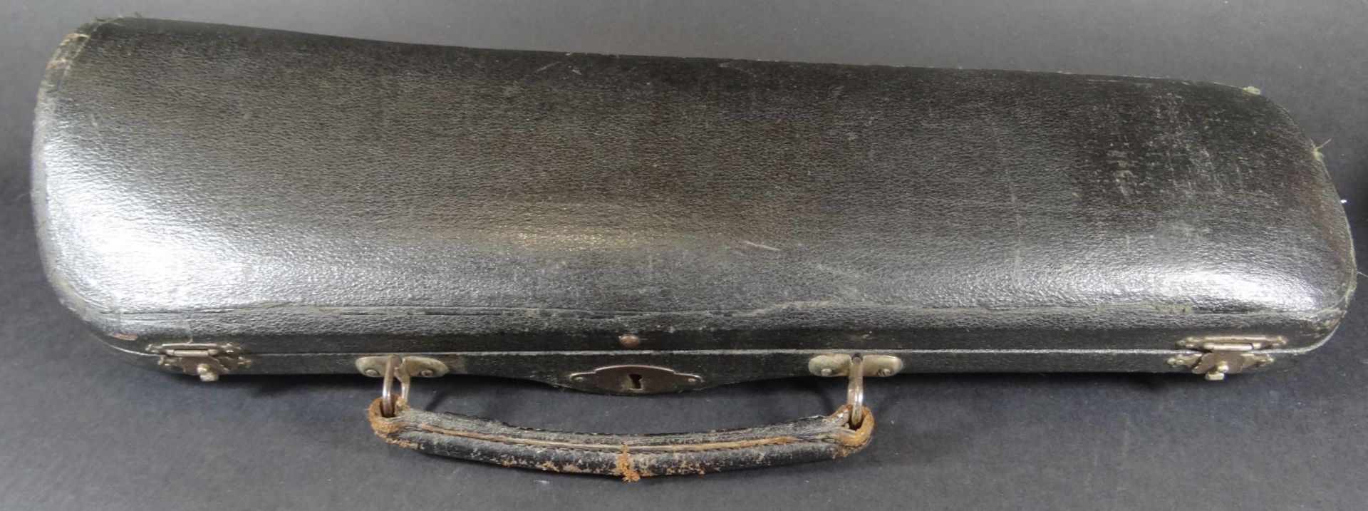 alte B- Klarinette in Koffer, Klarinette L-66 cm, Alters-u. Gebrauchsspuren, undeutl. Hersteller,- - - Bild 2 aus 9