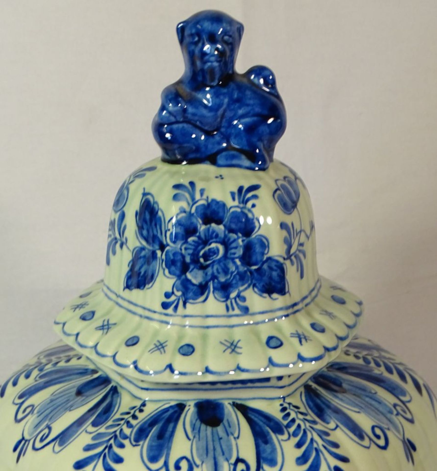 Große Deckelvase Royal Delft - Koninklijke ,blaues florales Dekor,H-39c- - -22.61 % buyer's - Bild 4 aus 7