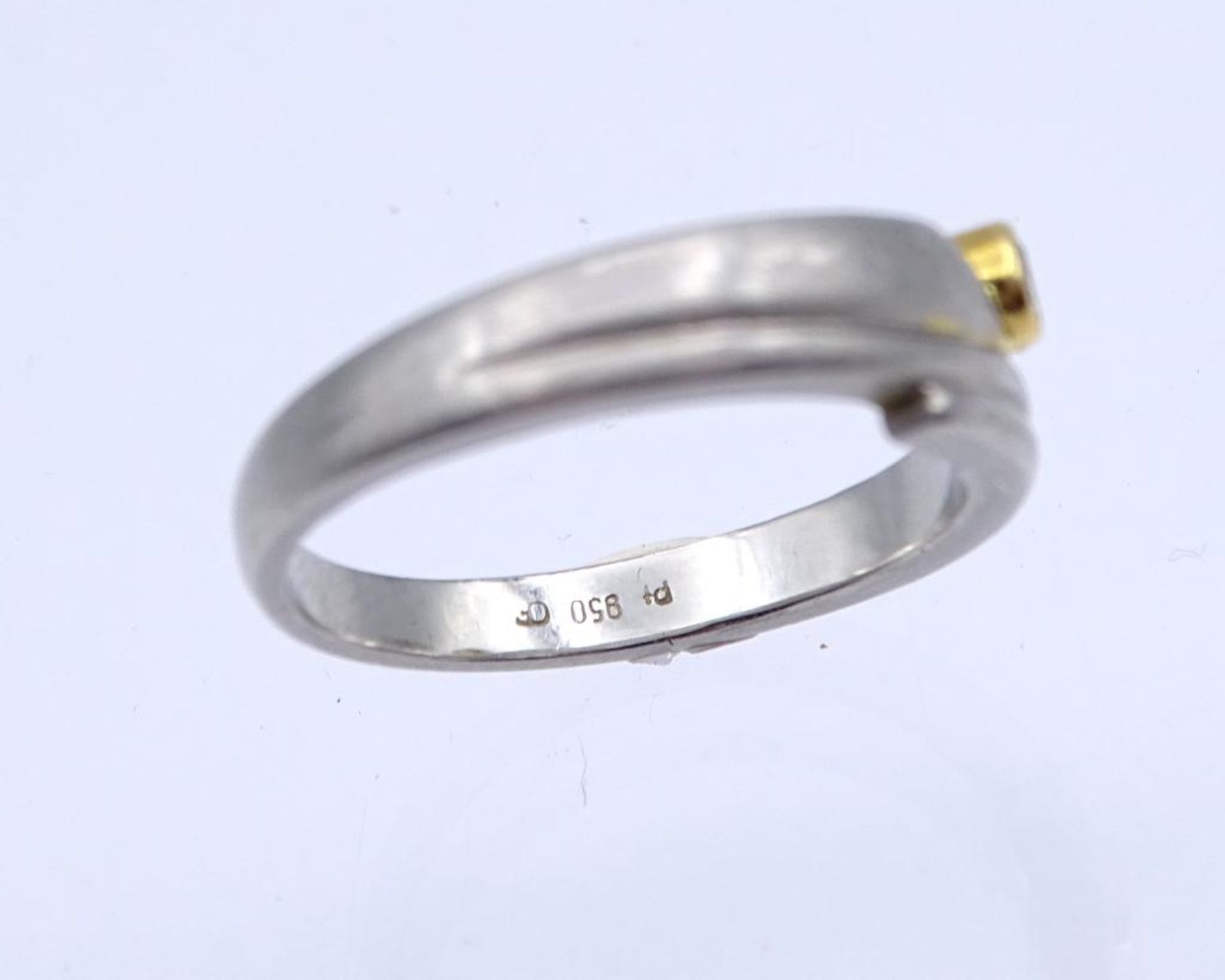 Platin Ring 950/000 und Gold um 22K ,Brillant Besatz ca.0,05ct.,6,3gr., RG 54- - -22.61 % buyer's - Bild 4 aus 4