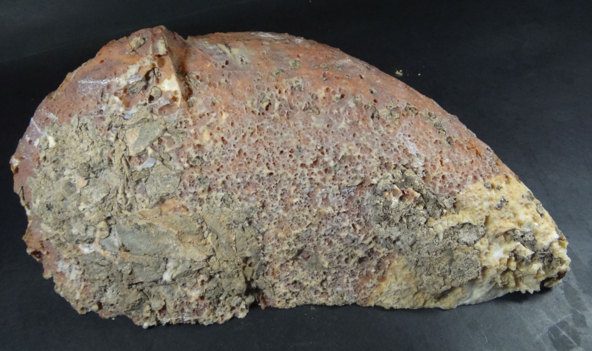 grosse Mineralien-Druse?, 7,4 kg, 14x32 cm- - -22.61 % buyer's premium on the hammer priceVAT margin - Bild 5 aus 5