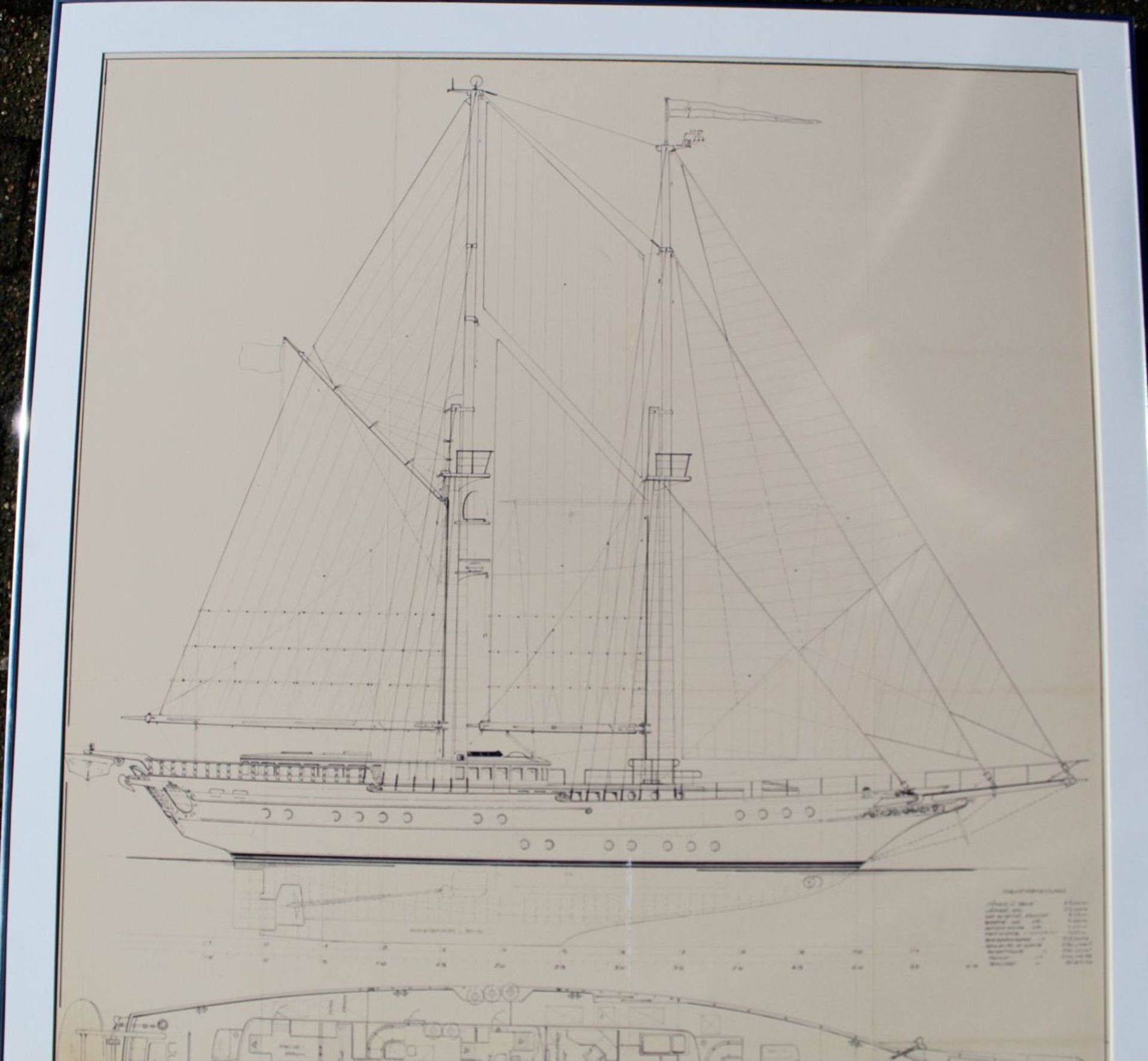 grosse Konstruktionszeichnung eines Segelschiffes, gerahmt, Glas fehlt, 128x 100 cm- - -22.61 % - Image 6 of 6