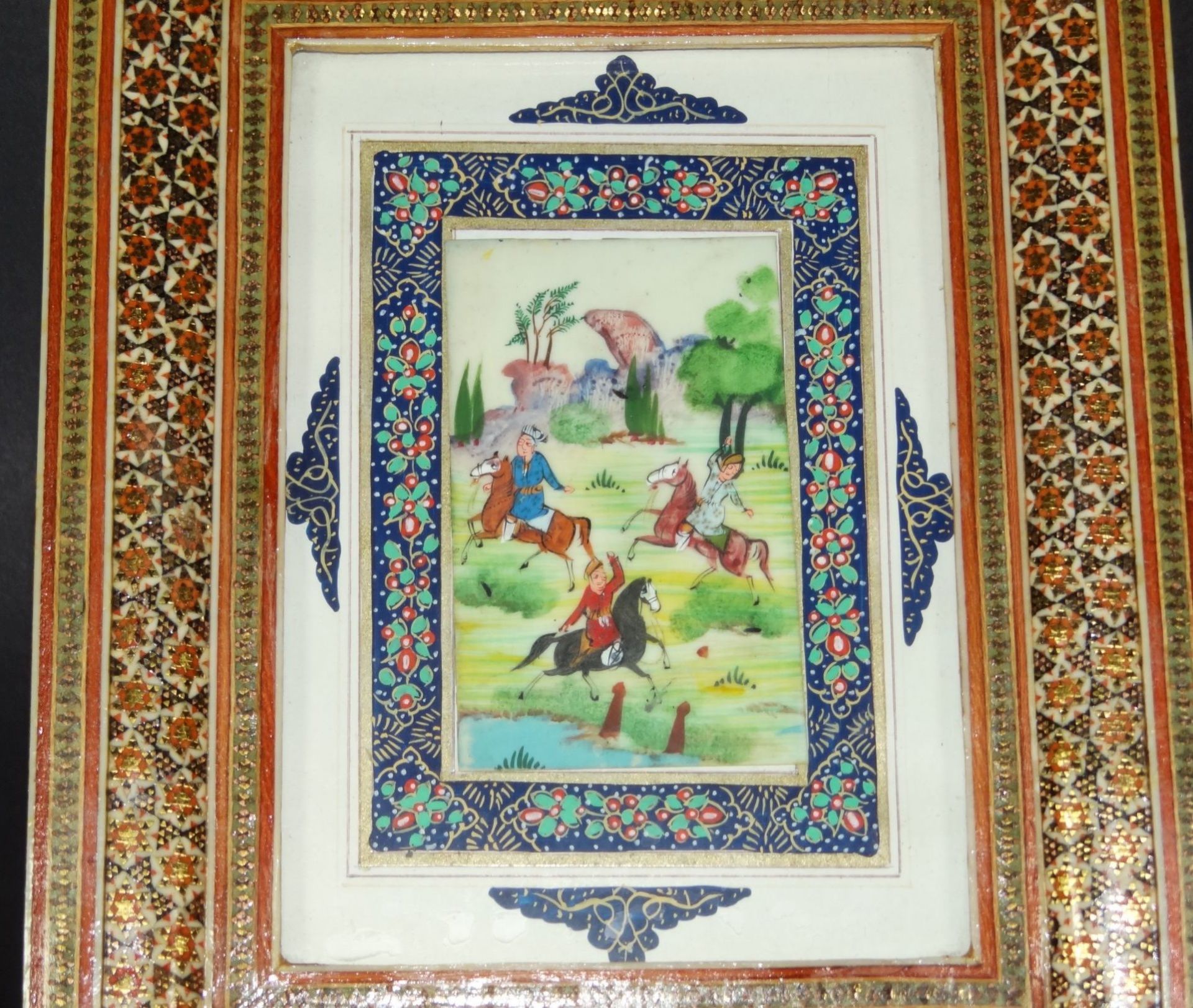 persische Miniaturmalerei, Jagdszene, mit intars. Rahmen, /Glas, RG 25x20 cm- - -22.61 % buyer's - Image 2 of 3