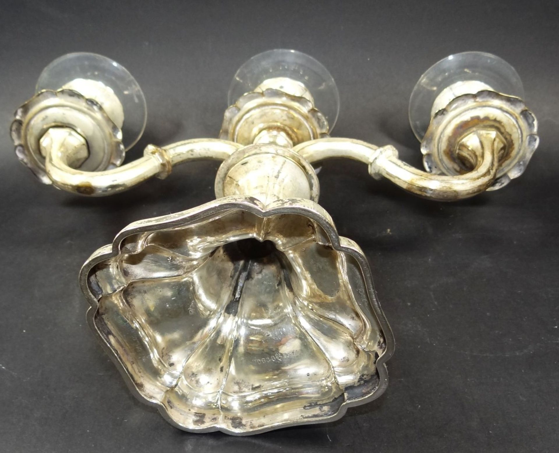 Paar dreiflammige Kerzenhalter, Silber-800-, Bremer Schlüsselmarke, H-20 cm, B-30 cm, zus. 111- - - - Bild 6 aus 8