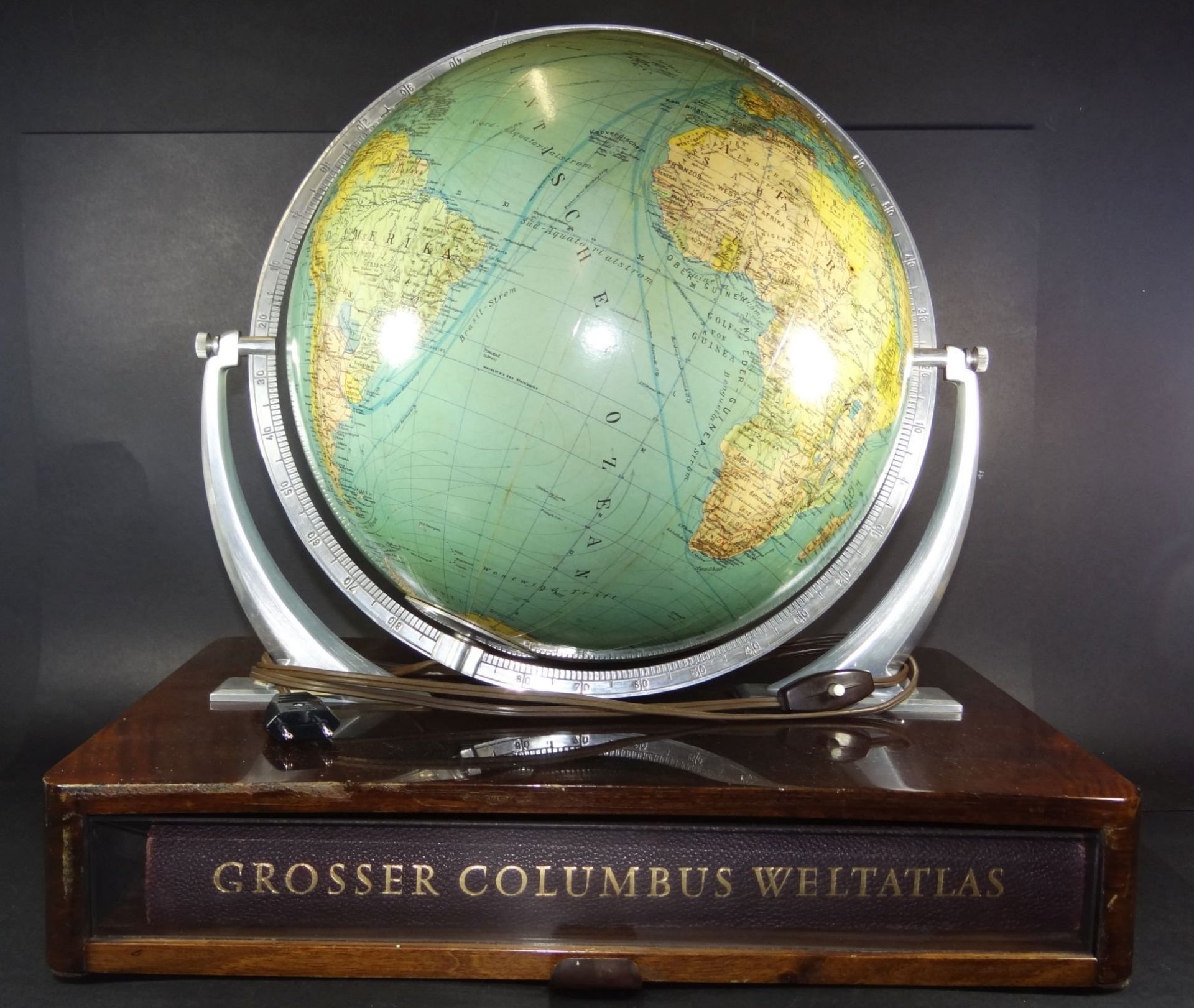 beleuchtbarer grosser Glas-Globus "Columbus Duo" mit Atlas und Sternscherbe, gut erhalten- - -22. - Bild 4 aus 6