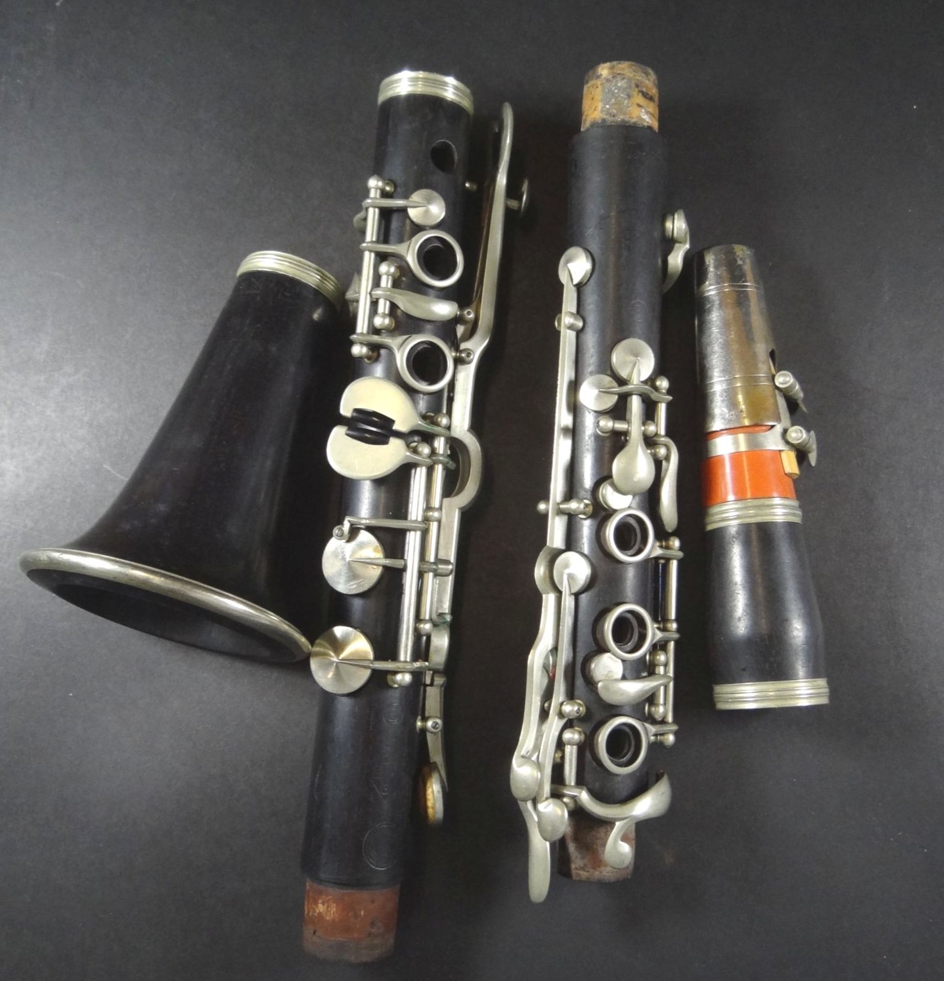 alte B- Klarinette in Koffer, Klarinette L-66 cm, Alters-u. Gebrauchsspuren, undeutl. Hersteller,- - - Bild 4 aus 9