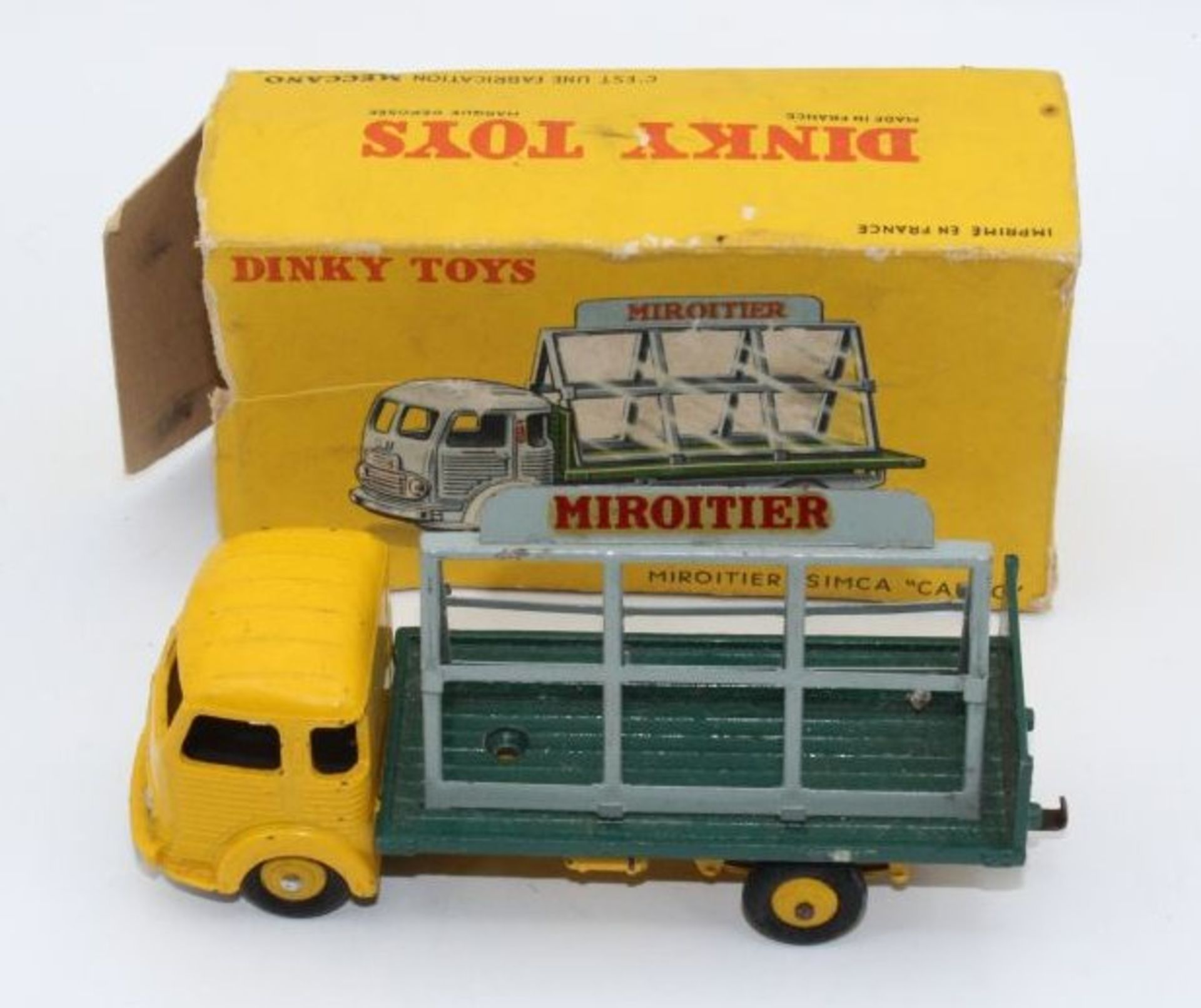 Dinky Toys "Miroitier Simca Cargo", Frankreich, 1:43, bespielt, orig. Karton mit starken Läsuren.- -