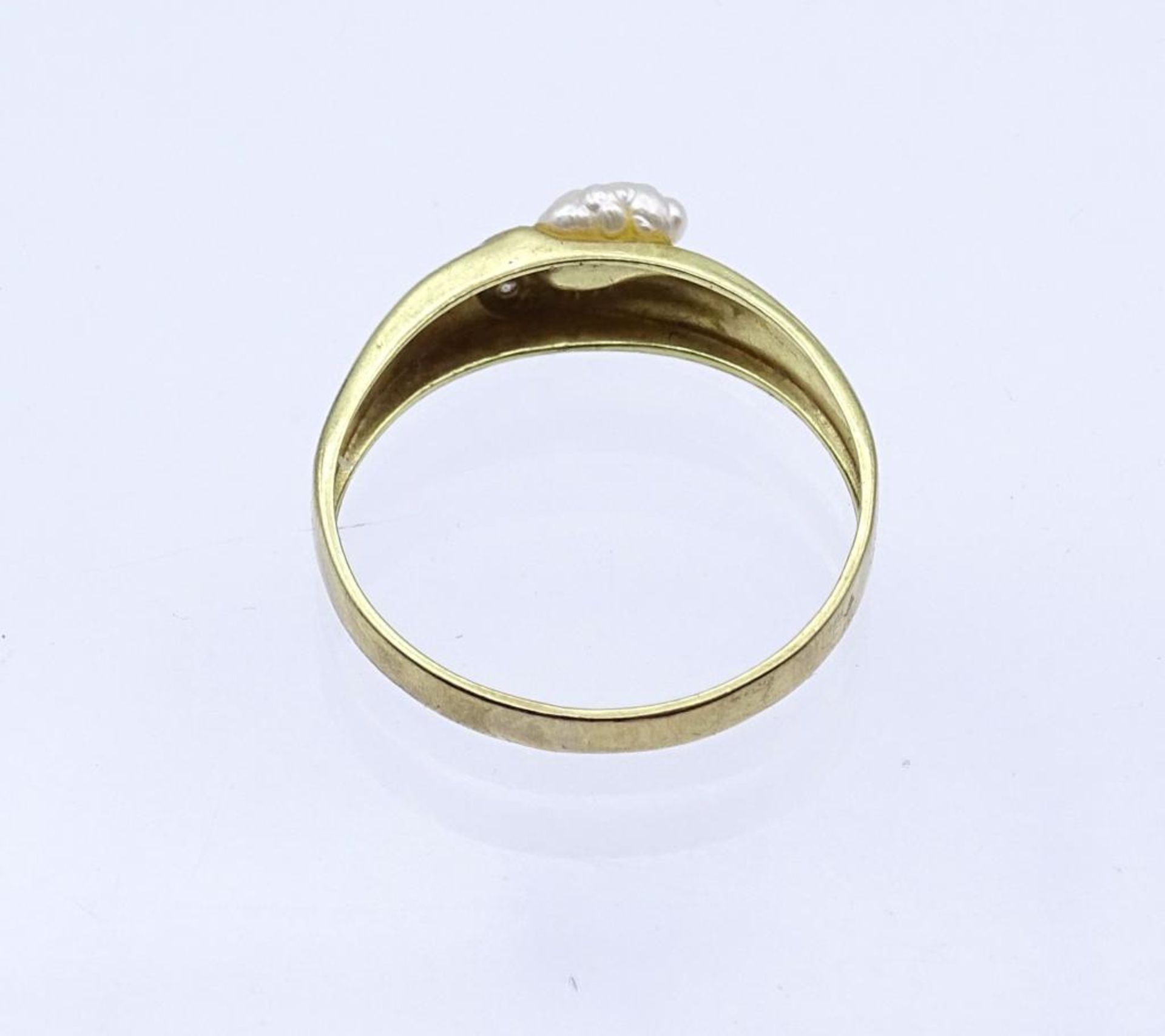 333er GG Ring mit Süßwasserperlchen und Diamantensplitter, 1,60gr., RG- - -22.61 % buyer's premium - Bild 4 aus 4