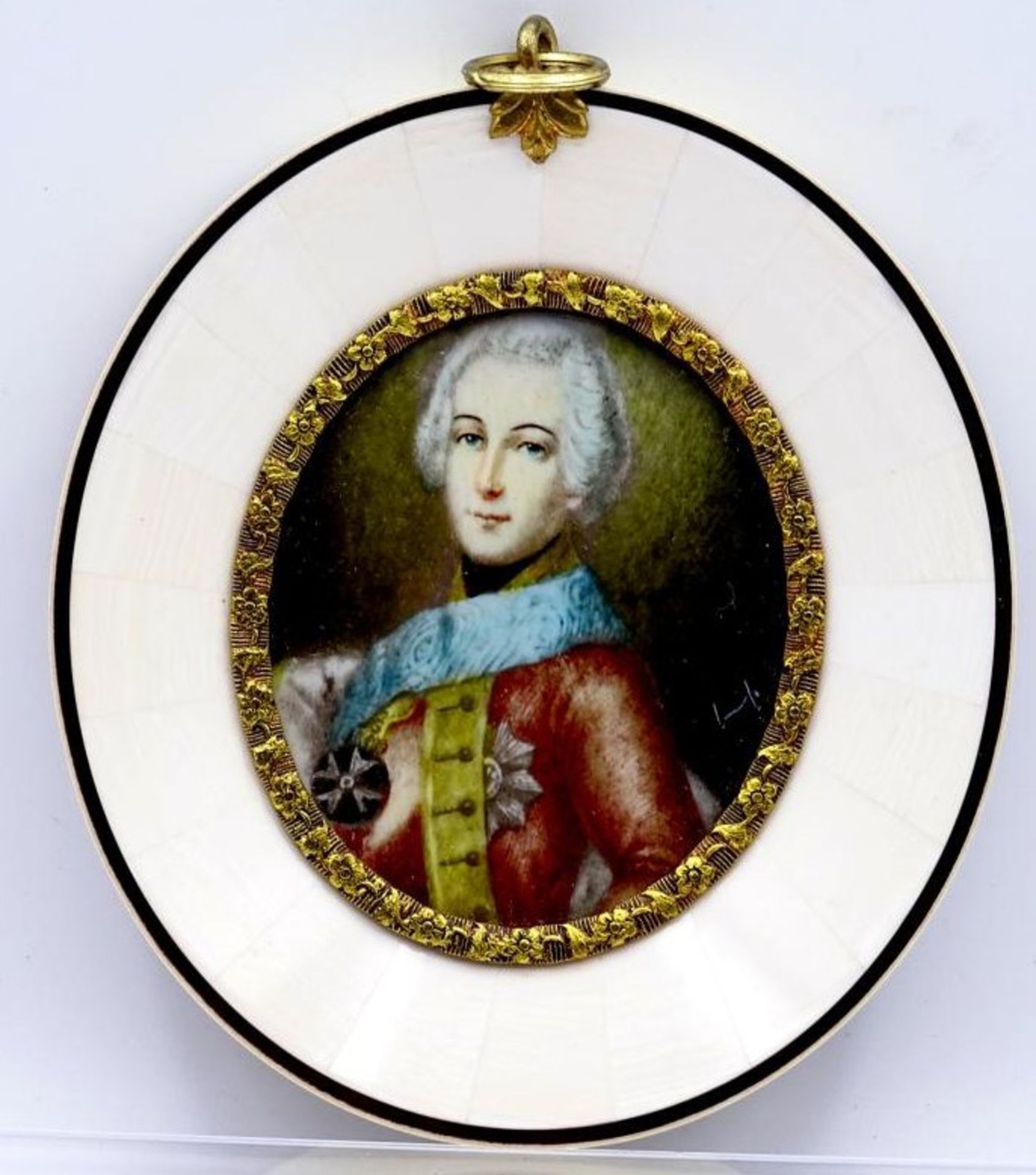 Miniaturportrait "Prince de Toulon" auf Beinplatte, 10x9 cm- - -22.61 % buyer's premium on the