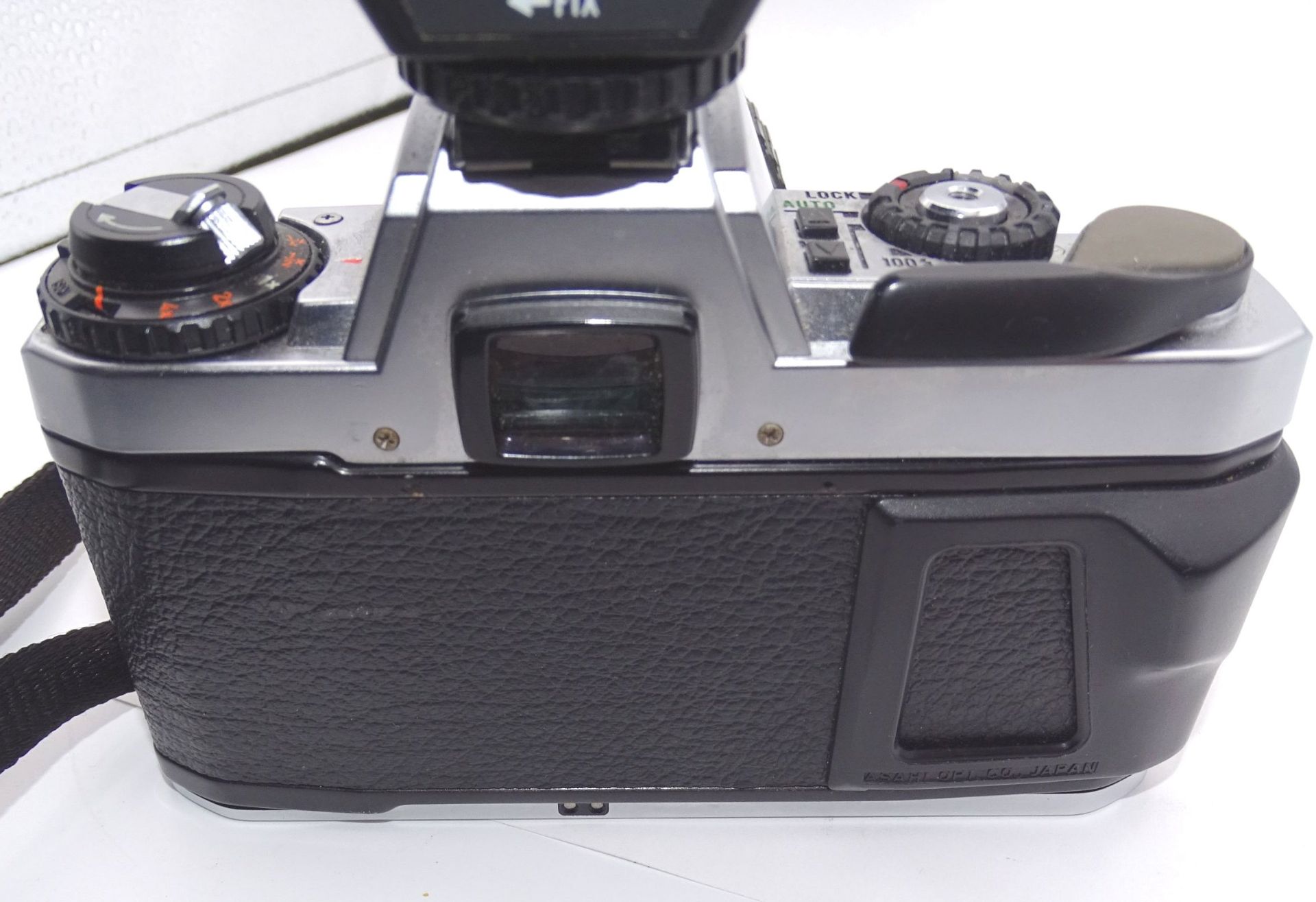 Spiegelreflexkamera "Pentax program A" mit Blitz- - -22.61 % buyer's premium on the hammer - Bild 4 aus 4