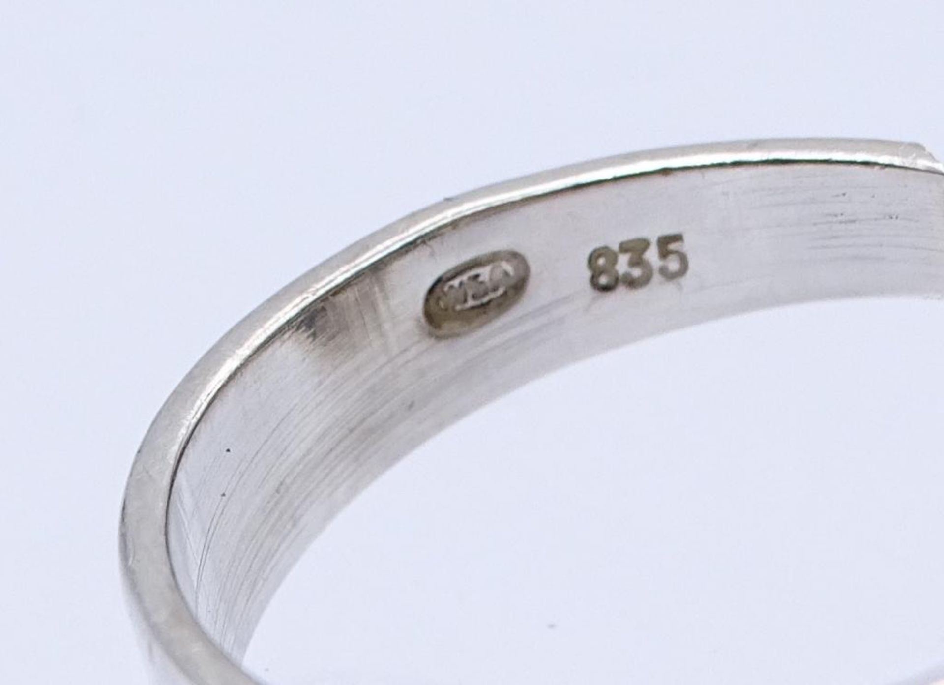 835er Silber mit Bernstein, 5,4gr., offene Ringschiene,- - -22.61 % buyer's premium on the hammer - Bild 4 aus 4