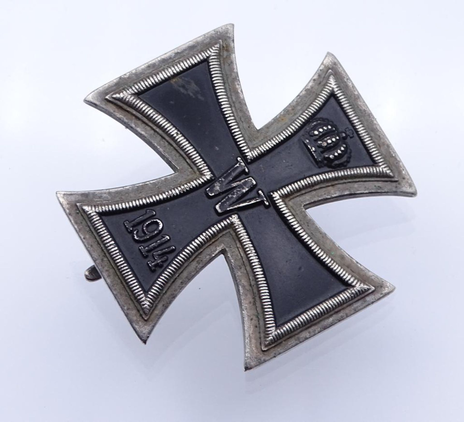 Eisernes Kreuz 1.Wk, 1.Klasse (gewölbte Form),191- - -22.61 % buyer's premium on the hammer priceVAT - Image 2 of 4