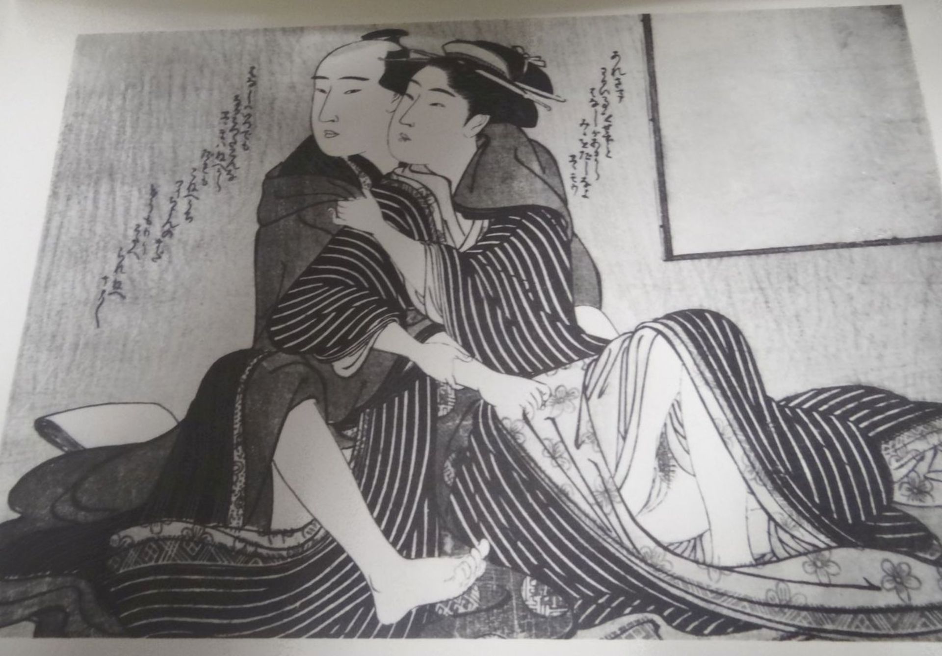 Mappe mit ca. 40 erotischen Grafiken, wohl Radierungen, Japan, tw. beschriftet und in PP, 31x43 - Bild 3 aus 5