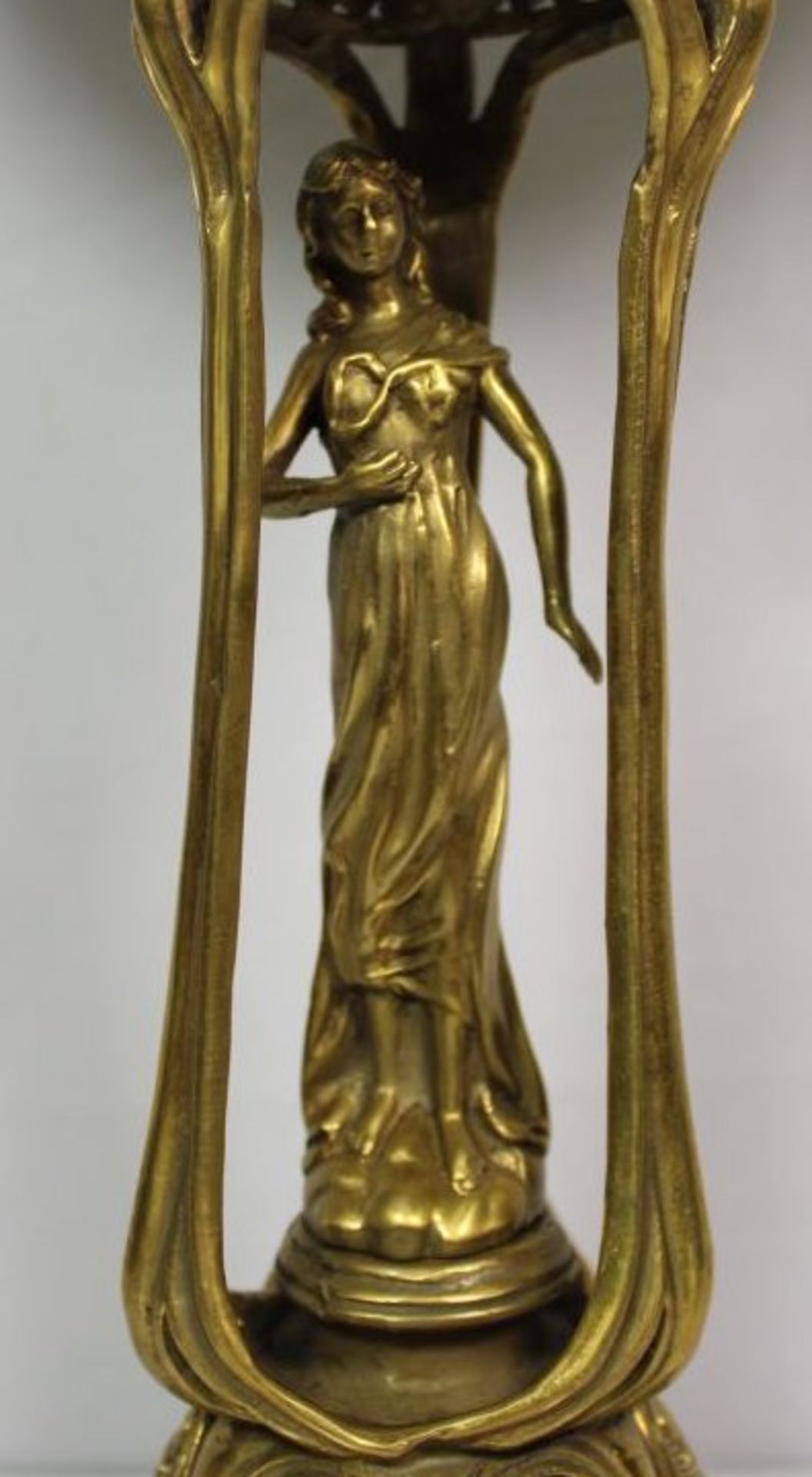Tafelaufsatz im Jugendstil, figürlicher Bronzestand, florales Dekor, gemarkt "JBT 1906", H-34cm D- - Bild 3 aus 6